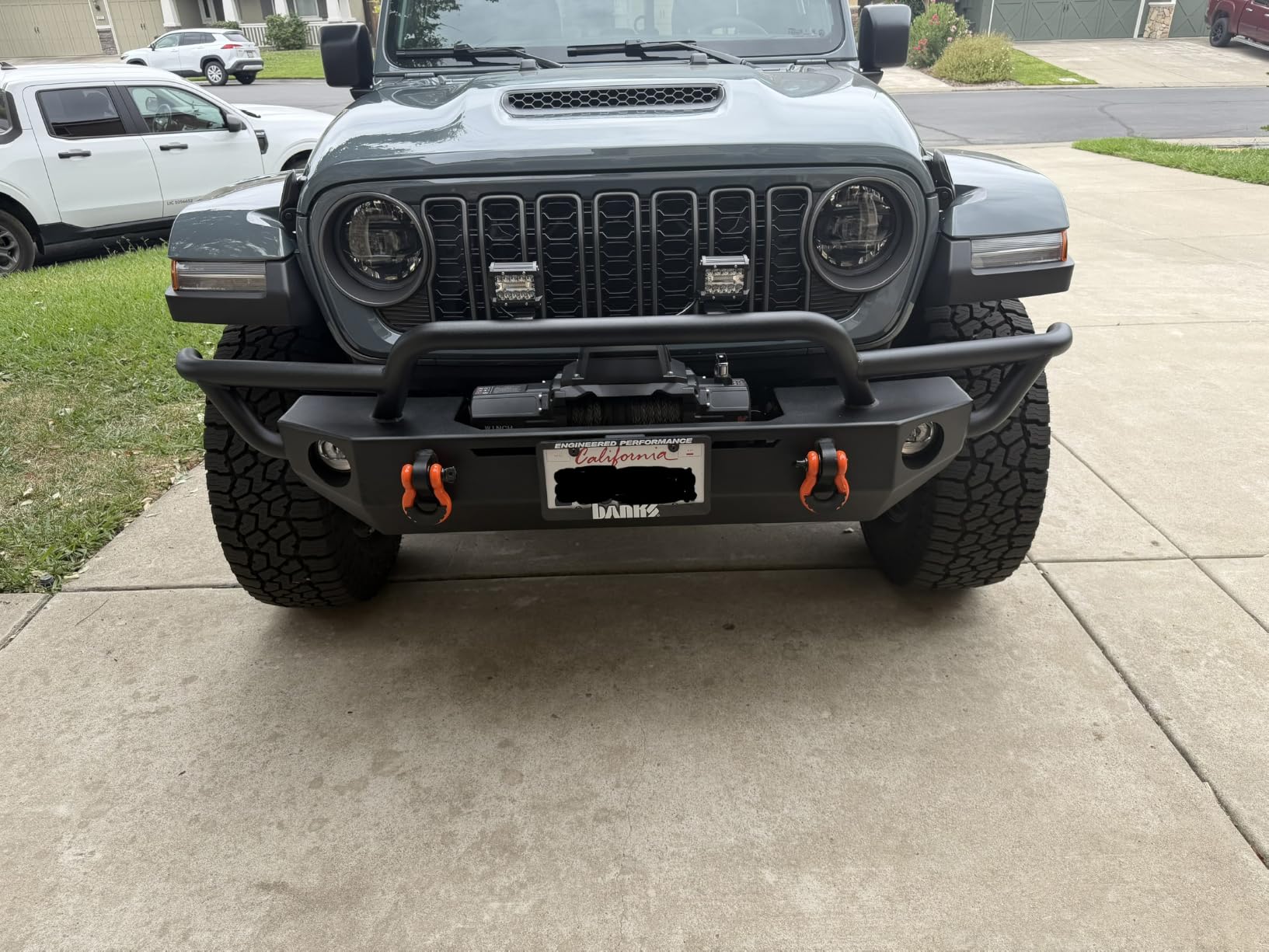 12,000 lb Recovery Winch,12V Electric Winch with 1/2” x70 FT Synthetic Rope,IP68 Waterproof,Anti Slip Roller,All-Metal Housing,2 Wireless Remotes & Wired Controller for Jeep,SUV,Truck & Trailer customer photo 1