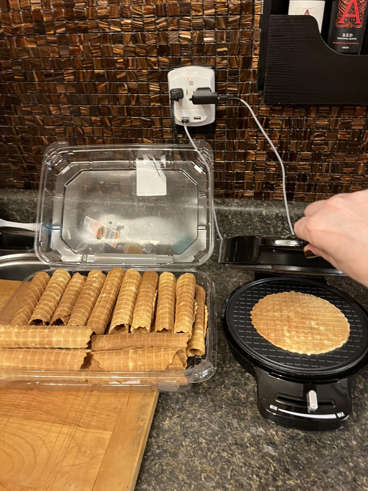 FOHERE Waffle Cone Maker Machine and Ice Cream Bowl Maker with Temperature Control, Double Side Nonstick Waffle Bowl Maker with Cone Roller, 7.5” Thin Waffle Maker for Home Kitchen (Black) customer photo 1