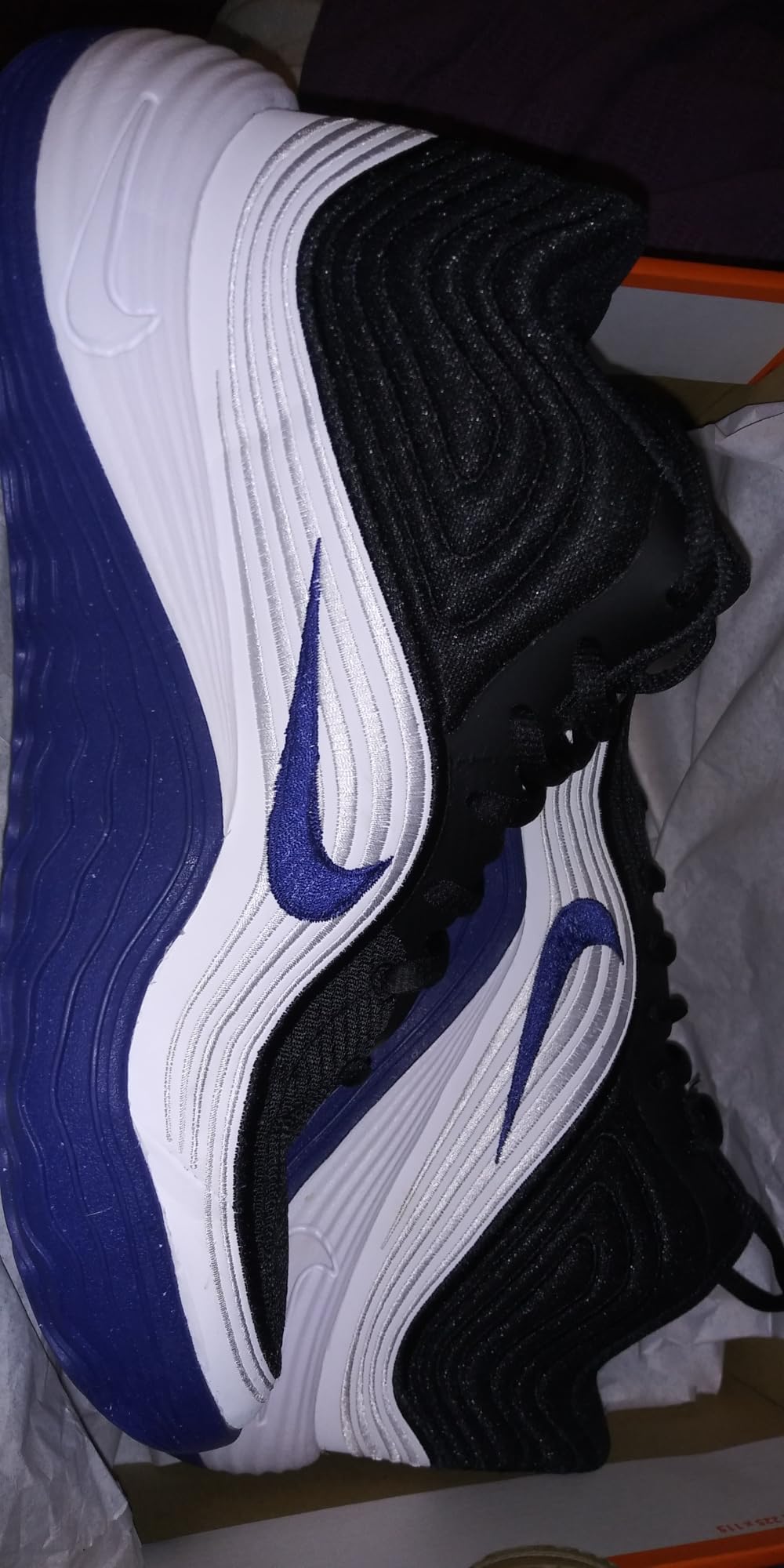 Nike Unisex Adult Precision 8 Mid Basketball Shoes customer photo 2