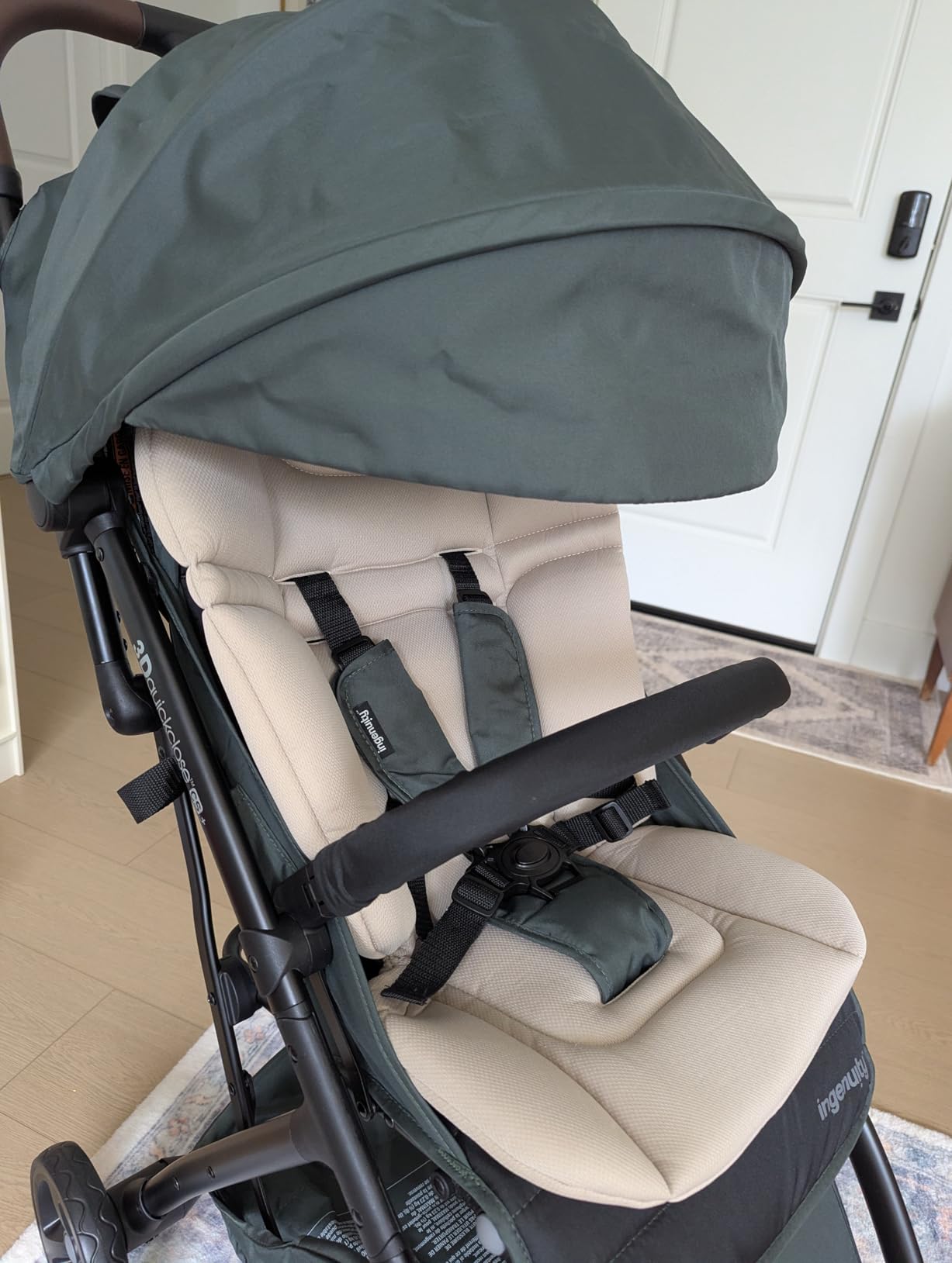 Ingenuity 3Dquickclose CS+ Compact Fold Stroller - Lightweight Stroller with Oversized Canopy, Extra-Large Storage and Compact Fold, Black customer photo 1