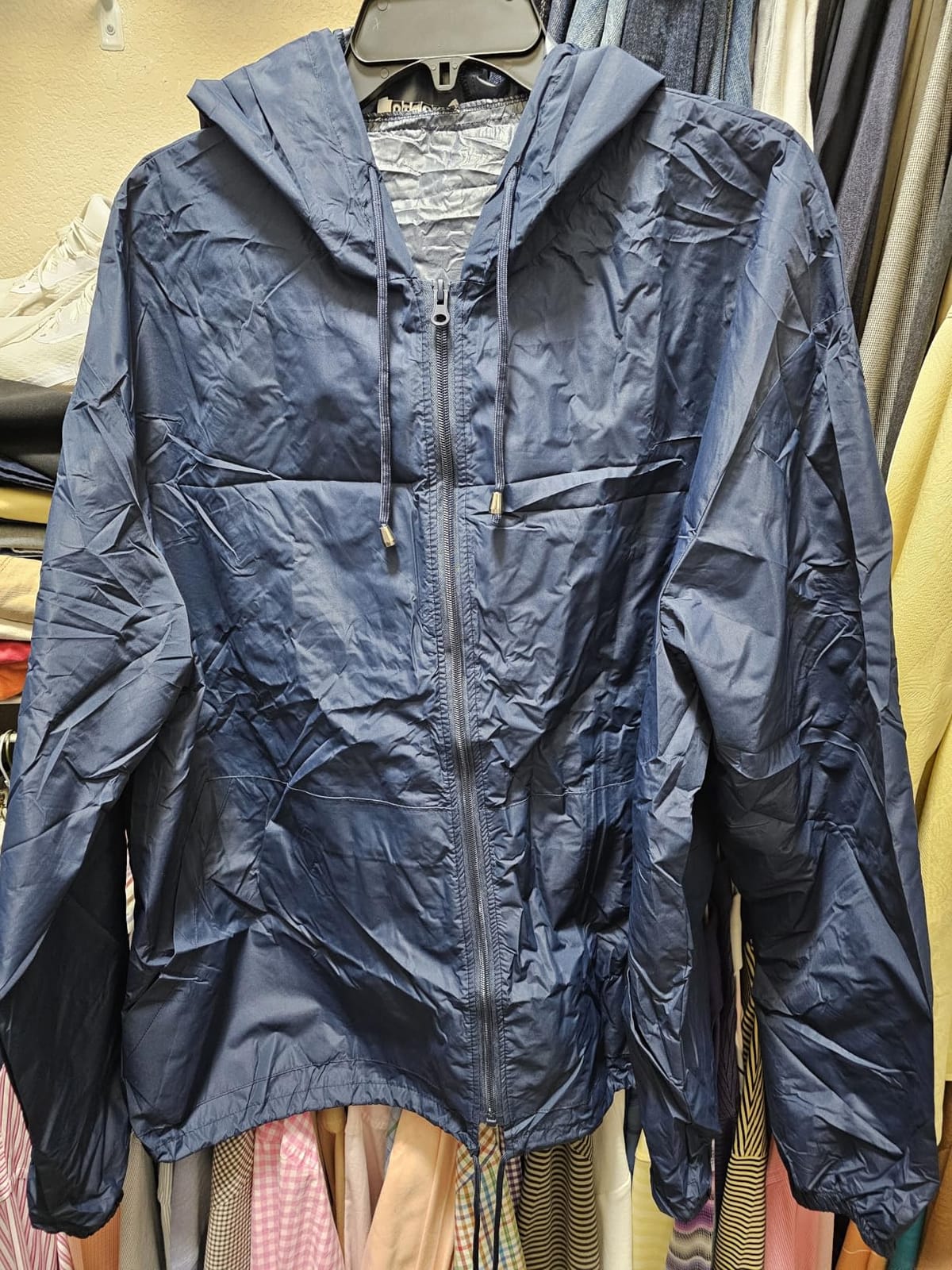 UIQUR Mens Rain Jacket Raincoat Waterproof Windbreaker customer photo 2