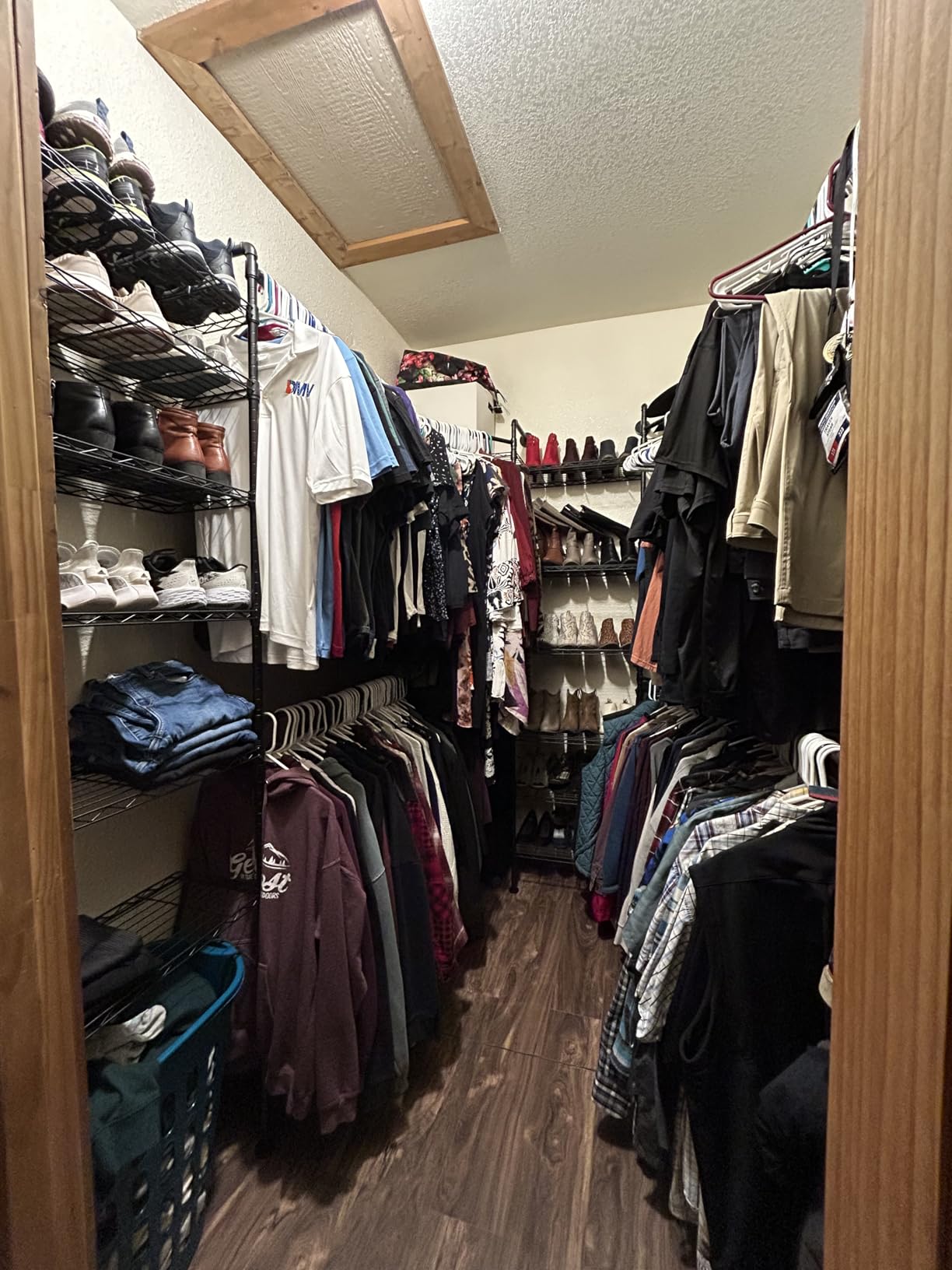 ONBRILL H3 Expandable Wall Mounted Closet System, Heavy Duty Clothing Rack customer photo 2