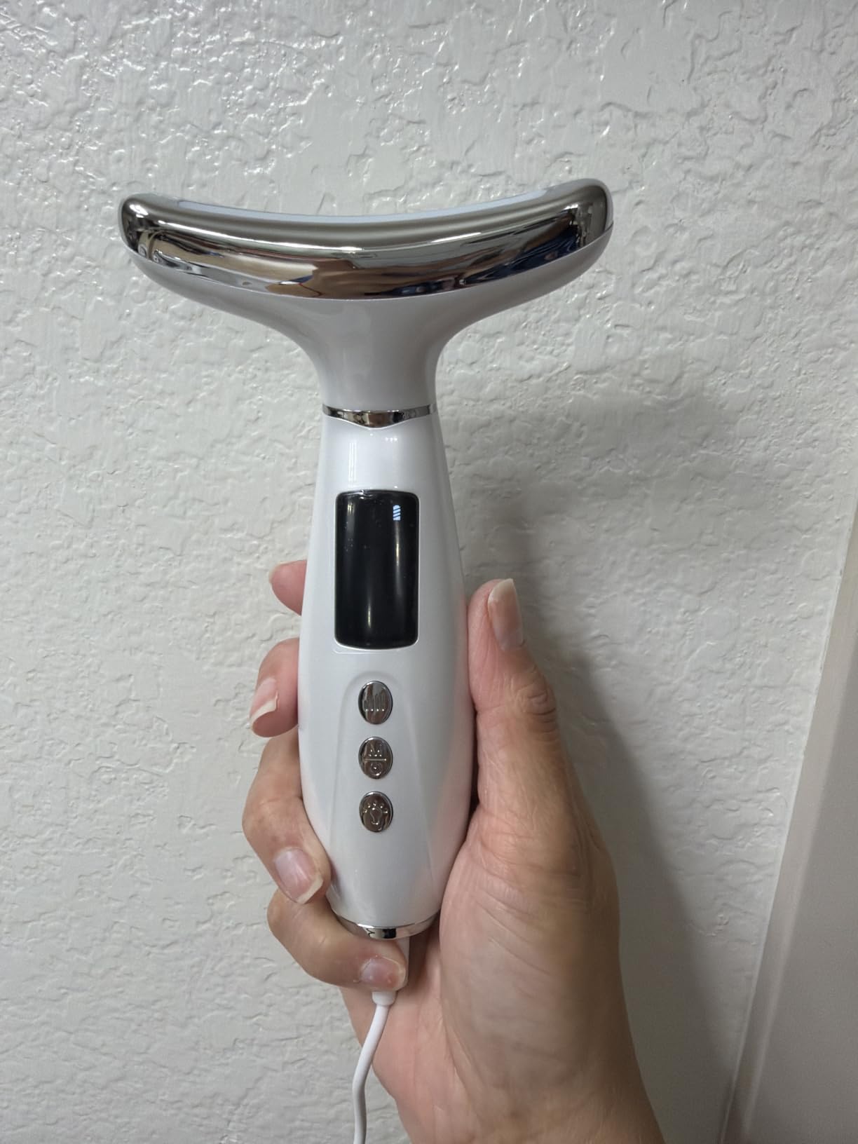 Red Light Therapy for Face and Neck, 7-Color LED Face Massager with EMS, Heat & Vibration, 6 Modes & 4 Intensities, Rechargeable Face Sculpting Tool for At-Home Skincare customer photo 2