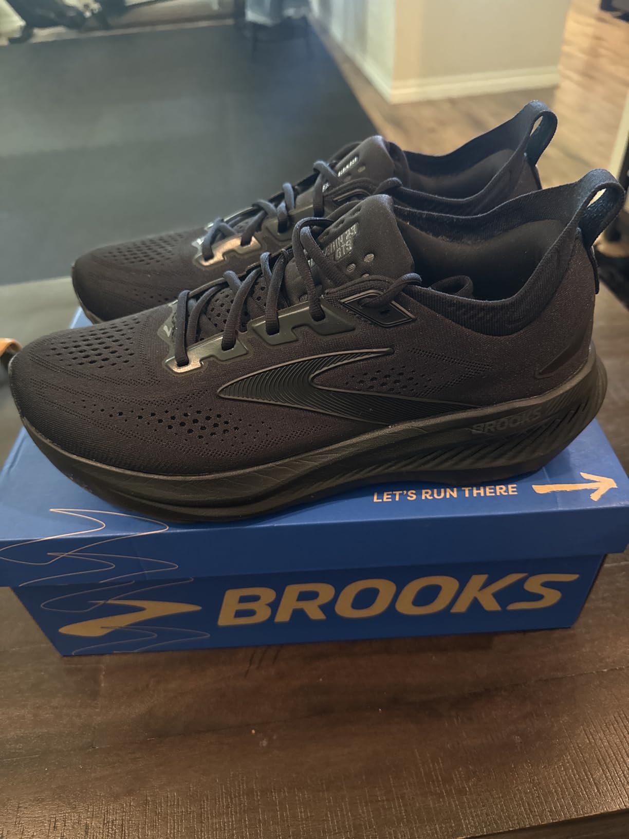 Brooks Men's Glycerin GTS 23 Running Shoe customer photo 2