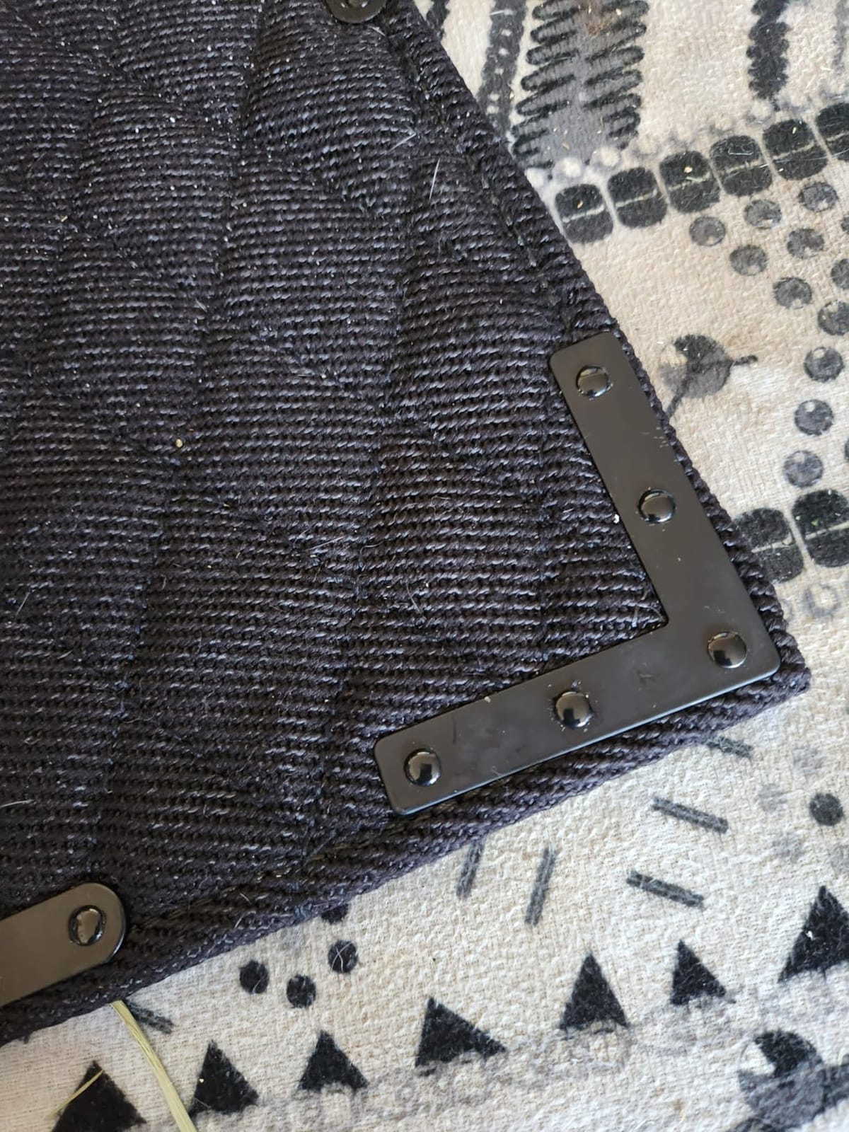 HOMBYS Chew Proof Dog Bed Mat with 12 Metal Rivets - Indestructible Kennel Pad for Teething Puppies & Aggressive Chewers, Durable Waterproof Crate Mat for Small Dogs, 23