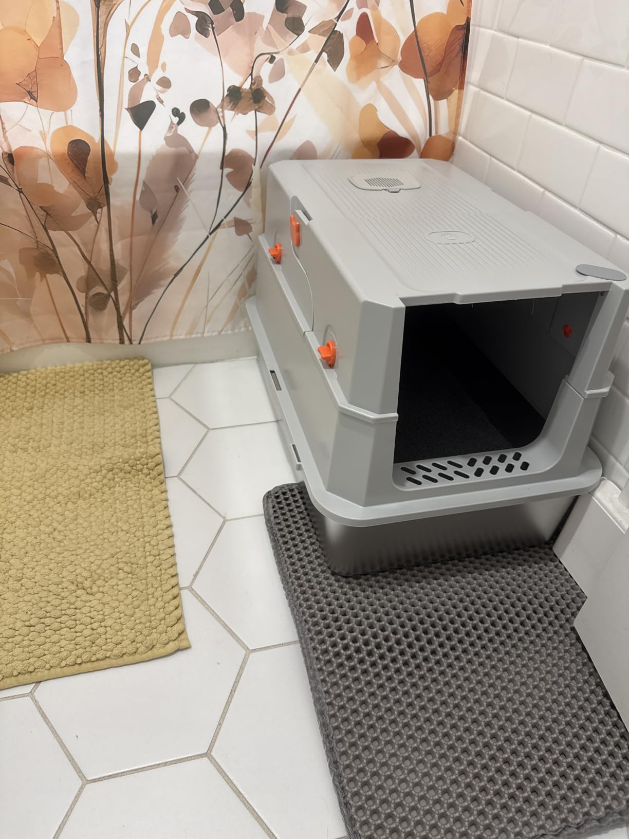 TENTIZON Stainless Steel Cat Litter Box with Lid, Large Covered Enclosed Kitty Litterbox with Hood, Flip Top, High Side, Litter Mat, Scoop for Big Cats, Kitten, No Odor, No Mess, Easy Clean, Grey customer photo 1