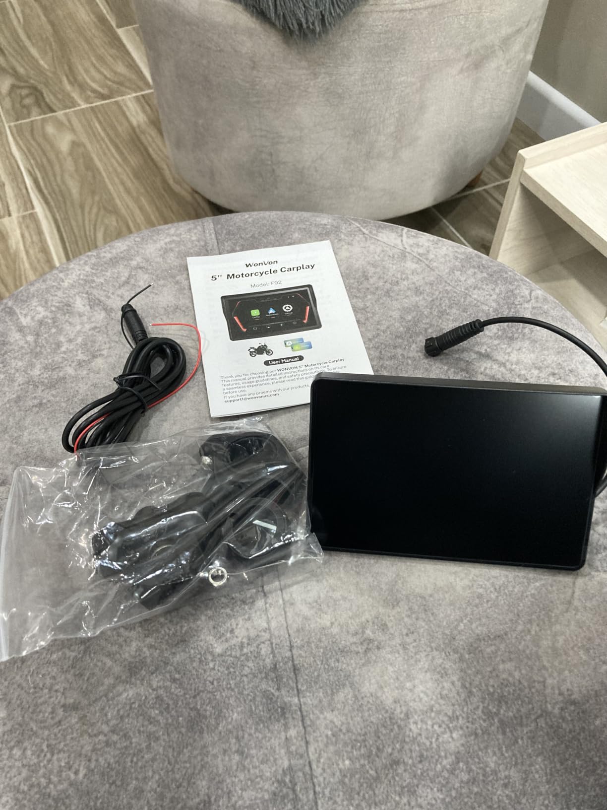WonVon 5 Inch Motorcycle Carplay GPS Navigation System with Apple Carplay and Android Auto Portable Screen with Dual Bluetooth, Navigation, Siri, Google Assistant（Not Inchluded TPMS） customer photo 1