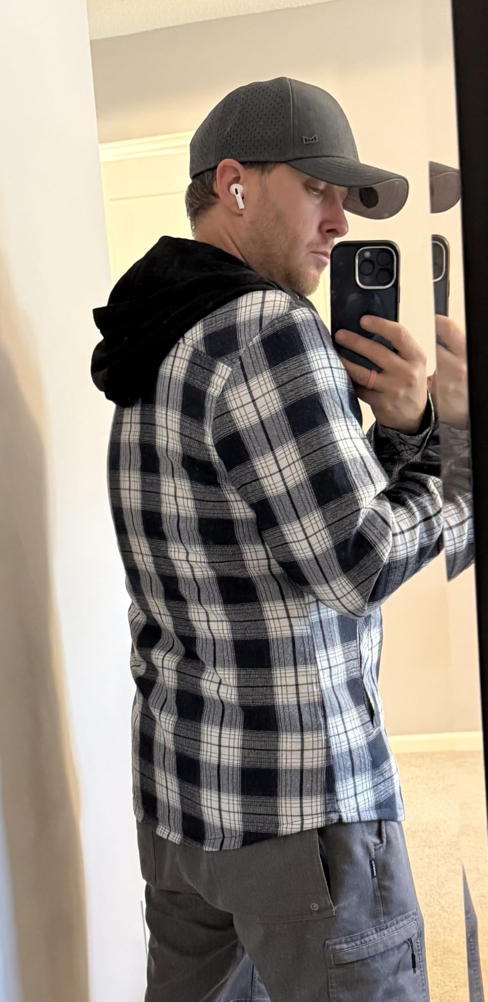 COOFANDY Flannel Jacket for Men Quilted Lined Shacket Long Sleeve Button Down Hoodie Shirt Jackets customer photo 1