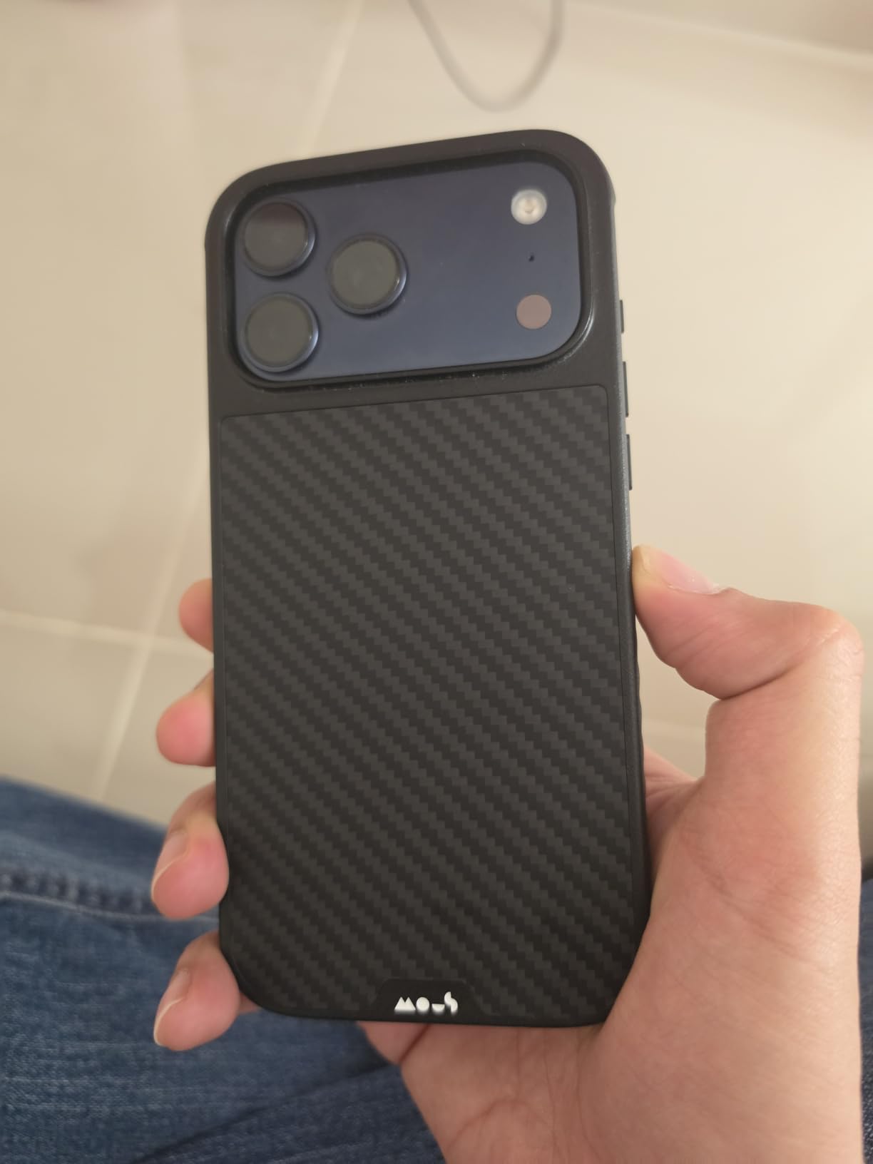 Mous for iPhone 17 Limitless Aramid Fibre Case, Compatible with MagSafe, Full Camera Protection, Shockproof, Black customer photo 2
