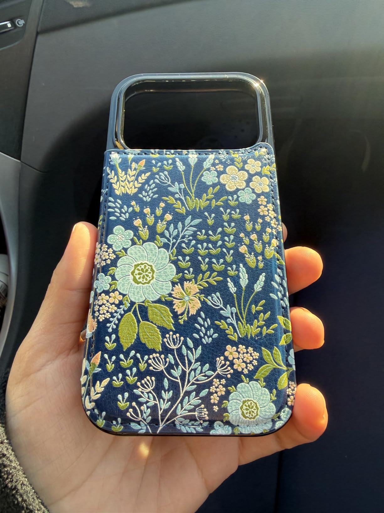 uCOLOR for iPhone 17 Wallet Case Flip Desert Flowers | PU Leather RFID Blocking with Card Holder Slots for Women Men Magnetic Clasp Kickstand 6.3