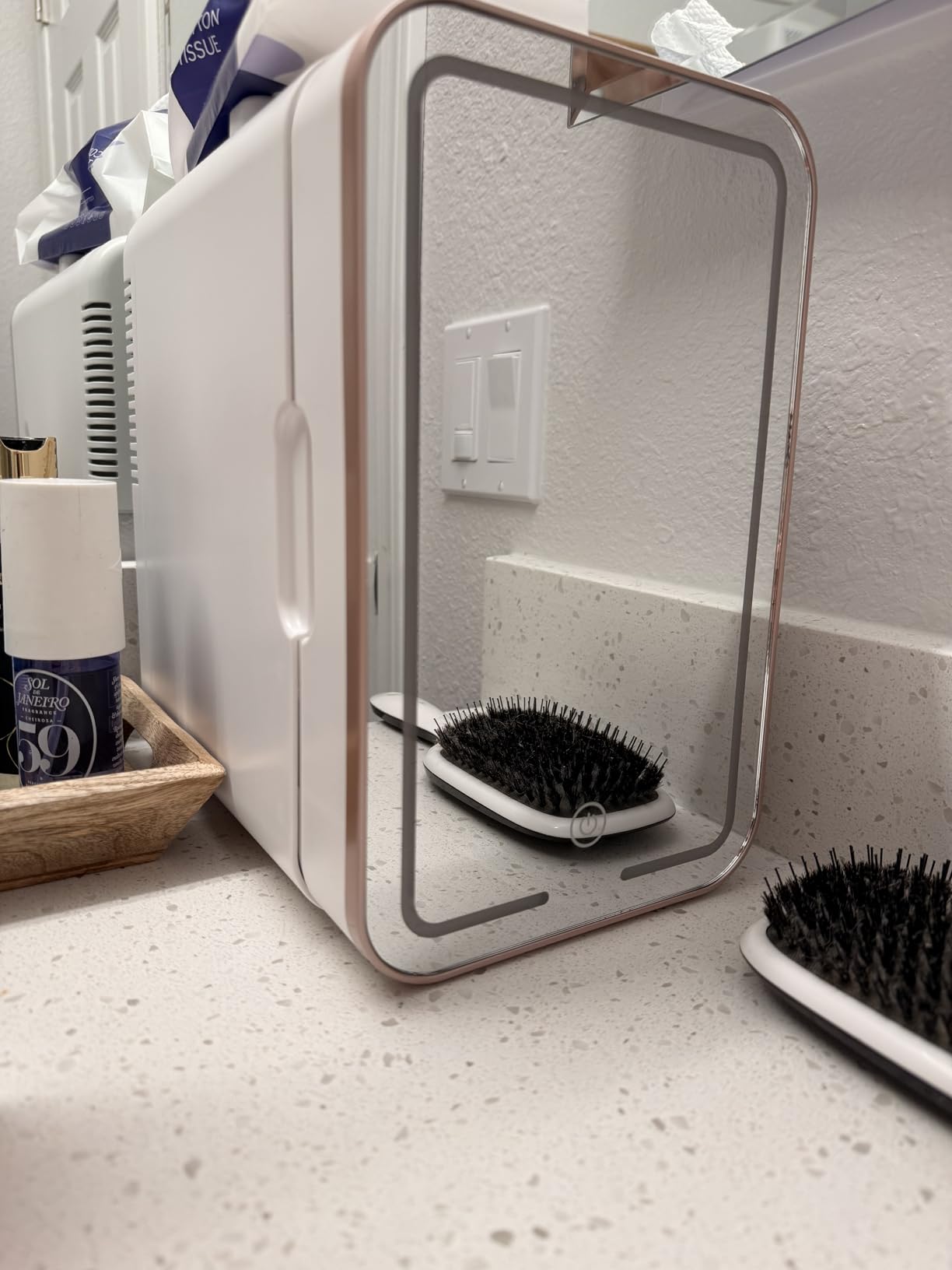YLFU Mini Skincare Fridge for Bedroom, 6L Portable Cooler & Warmer, White customer photo 1