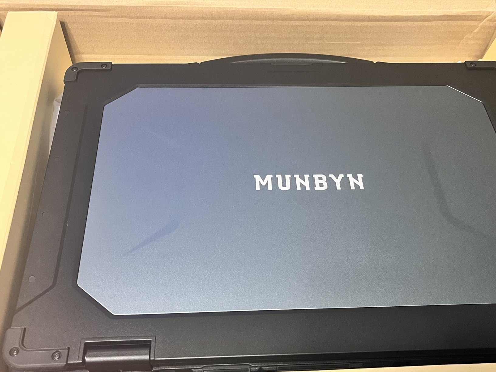 MUNBYN Rugged Laptop IRX16, 15.6