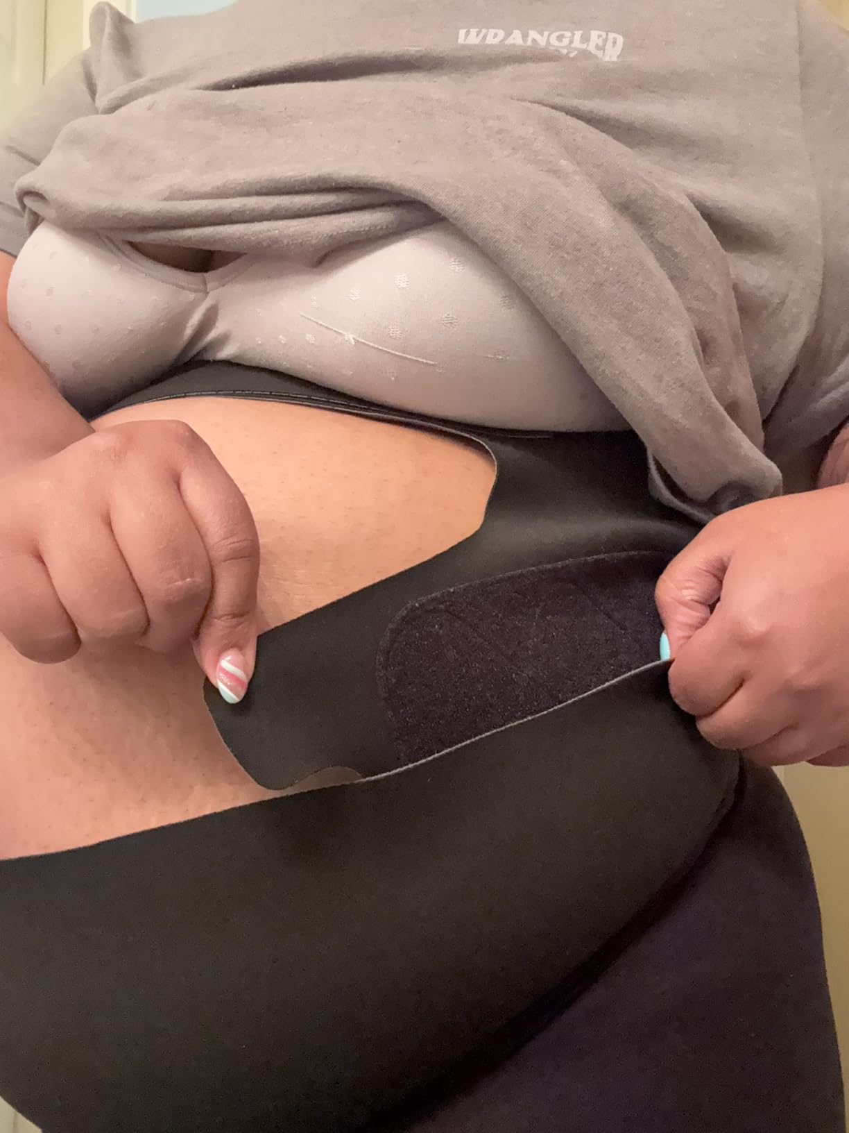 Momcozy Pregnancy Belly Band, CozySupport 3D Ergonest Maternity Belly Band customer photo 1