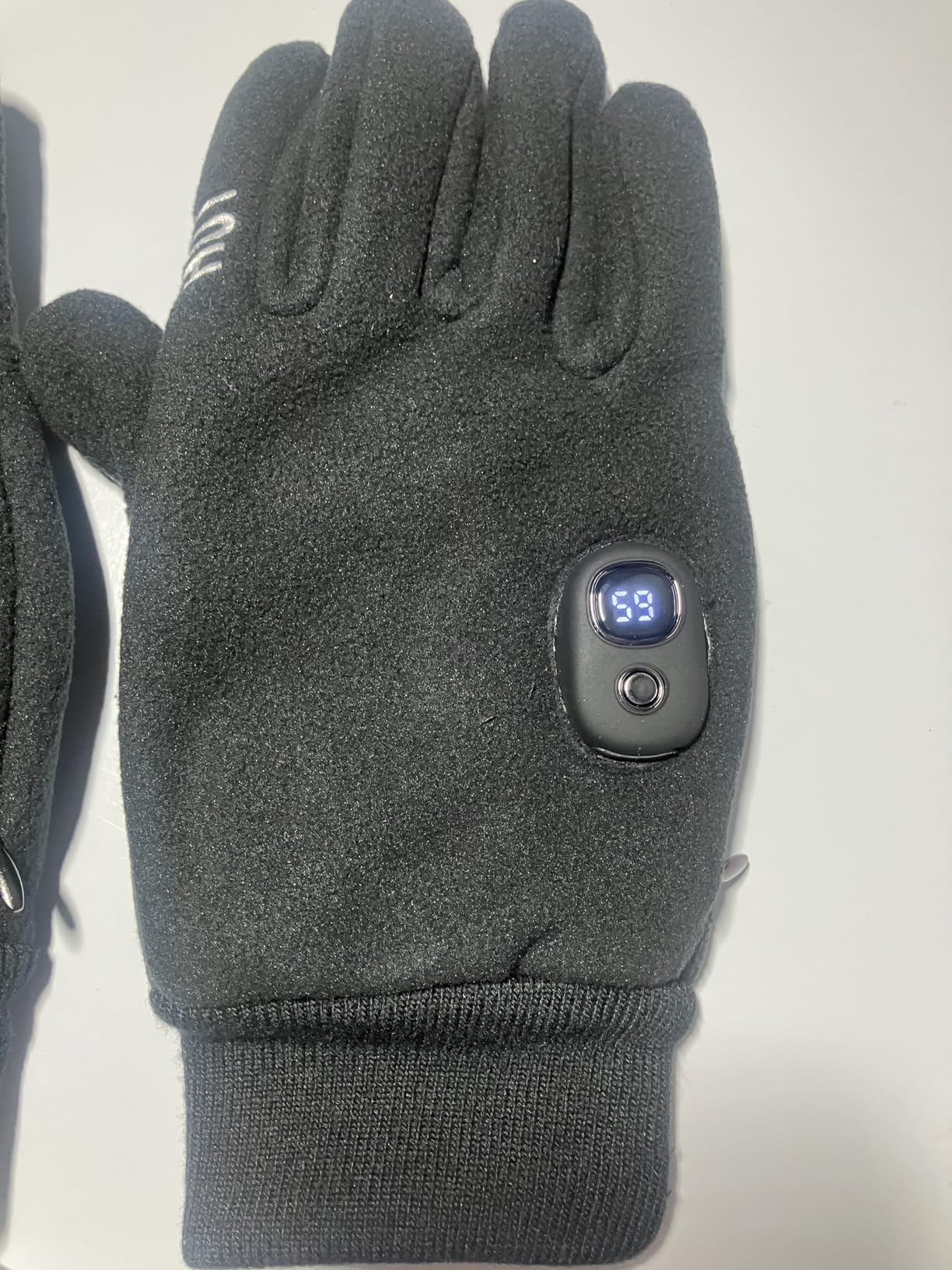 Rechargeable Heated Winter Gloves for Women & Men with Touchscreen, Built-in Smart Display and Premium Polar Fleece, Ideal for Outdoor Skiing/Cycling/Hunting customer photo 1