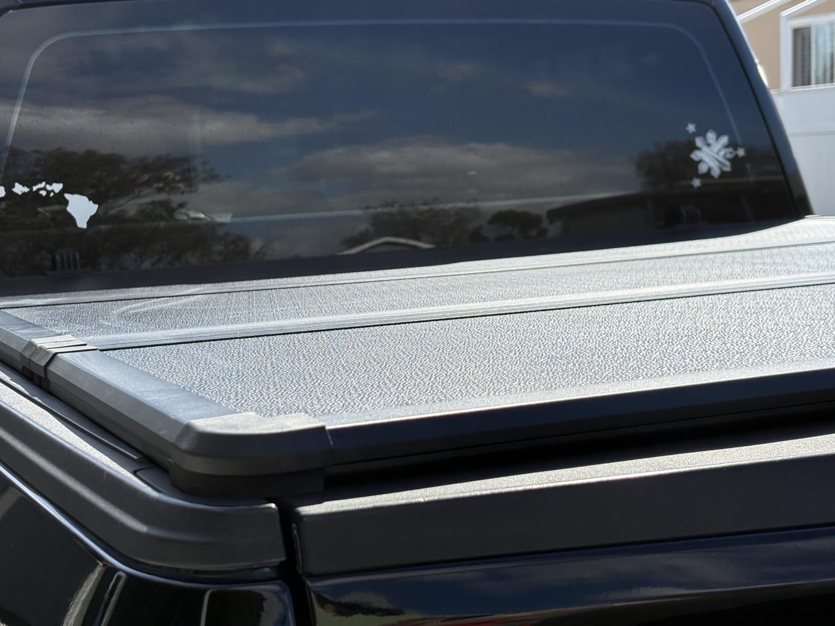 Tutel Low Profile Hard Shell Flip-Up Truck Bed Tonneau Cover|Fits 2015-2026 Ford F-150 5'5