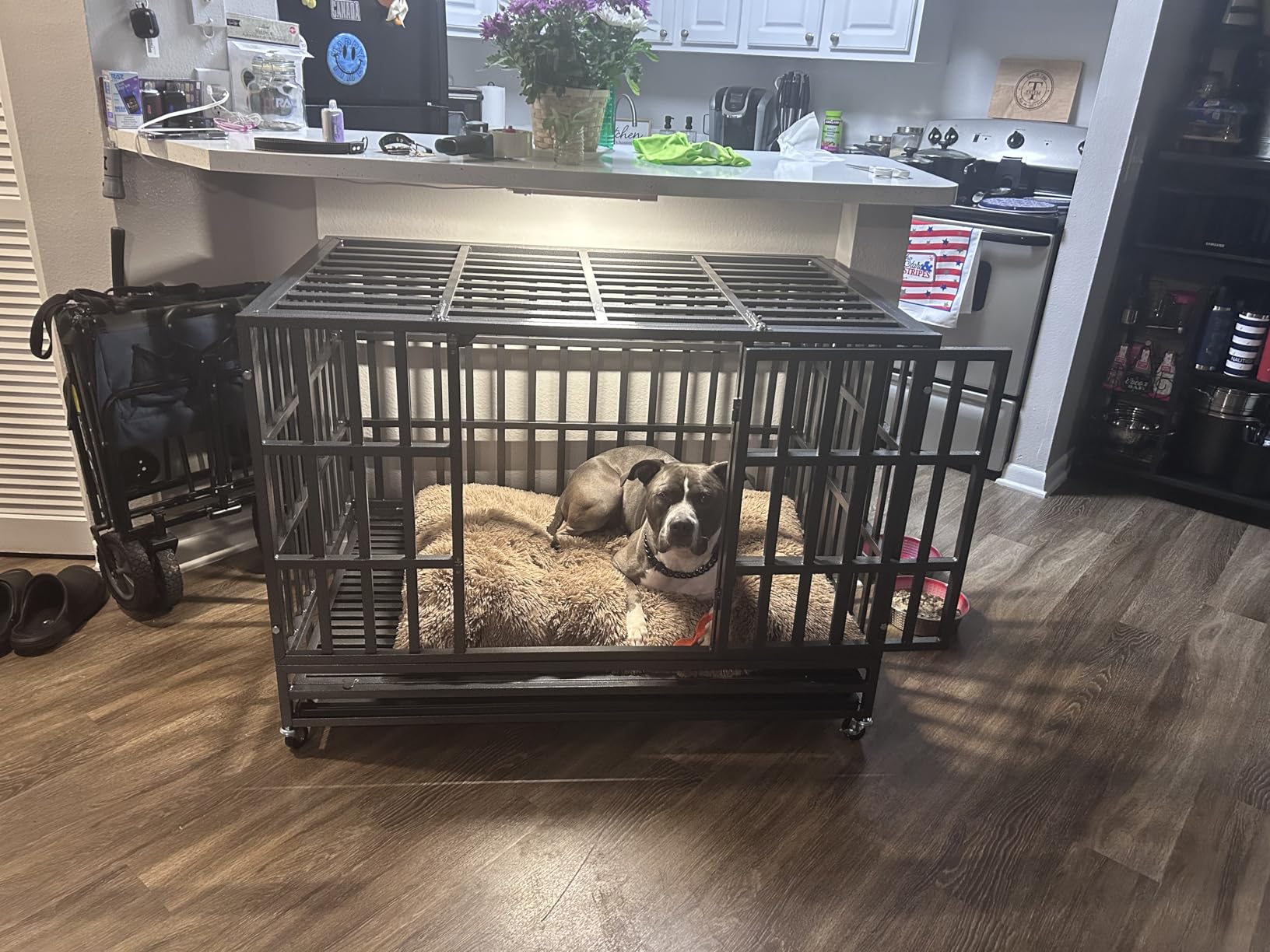 48 Inch Dog Crate Furniture, Heavy Duty Wooden Dog Kennel for Large Dogs, Chew Proof & Escape-Proof Indoor Dog Cage with TV Stand, for Anxious Dogs, Black Brown Cabinet customer photo 2