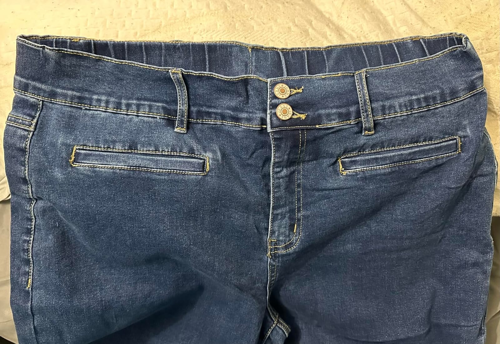 Eytino Plus Size Jeans for Women High Waisted Denim Pants with Pockets customer photo 1
