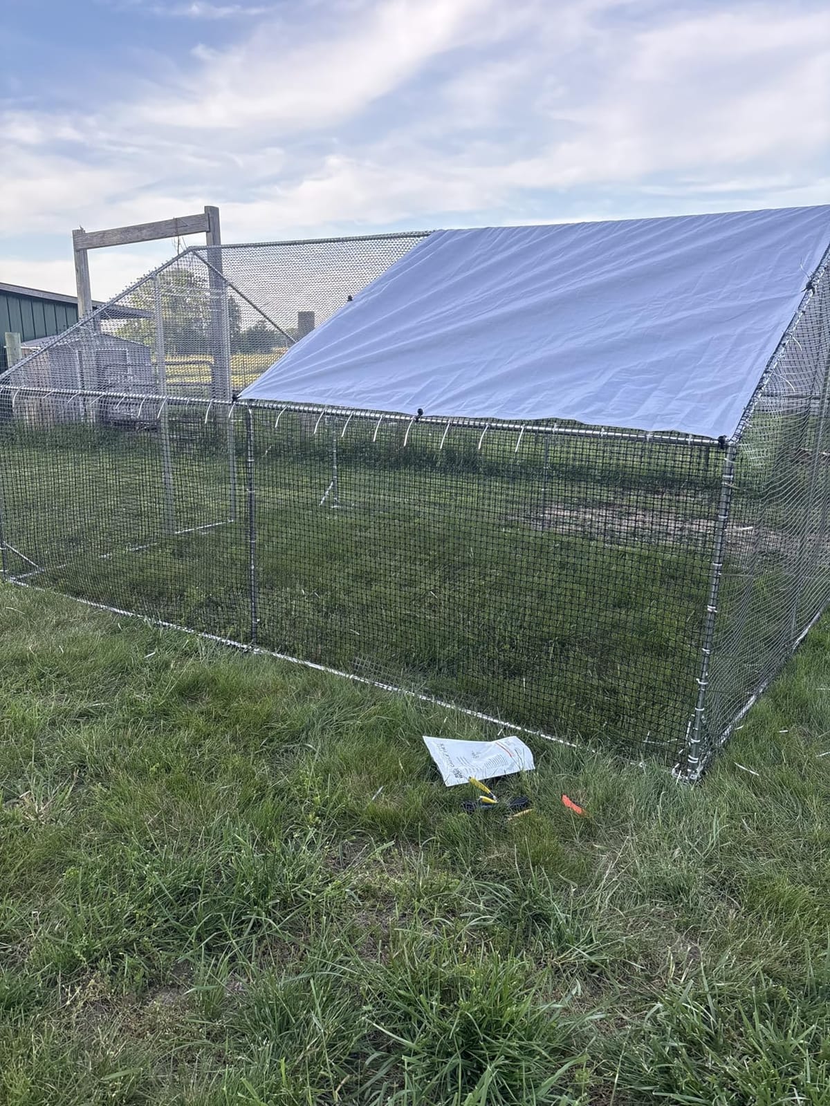 CAMMOO Walk in Chicken Coop, 9.8x6.6x6.6ft Chicken Run for Yard with Cover customer photo 1