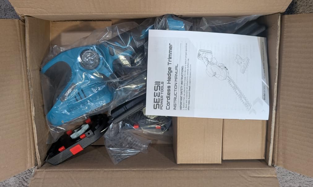 SEESII 20V Pole Hedge Trimmer Cordless, 8.5 FT Reach, Dual 4.0Ah Batteries customer photo 1
