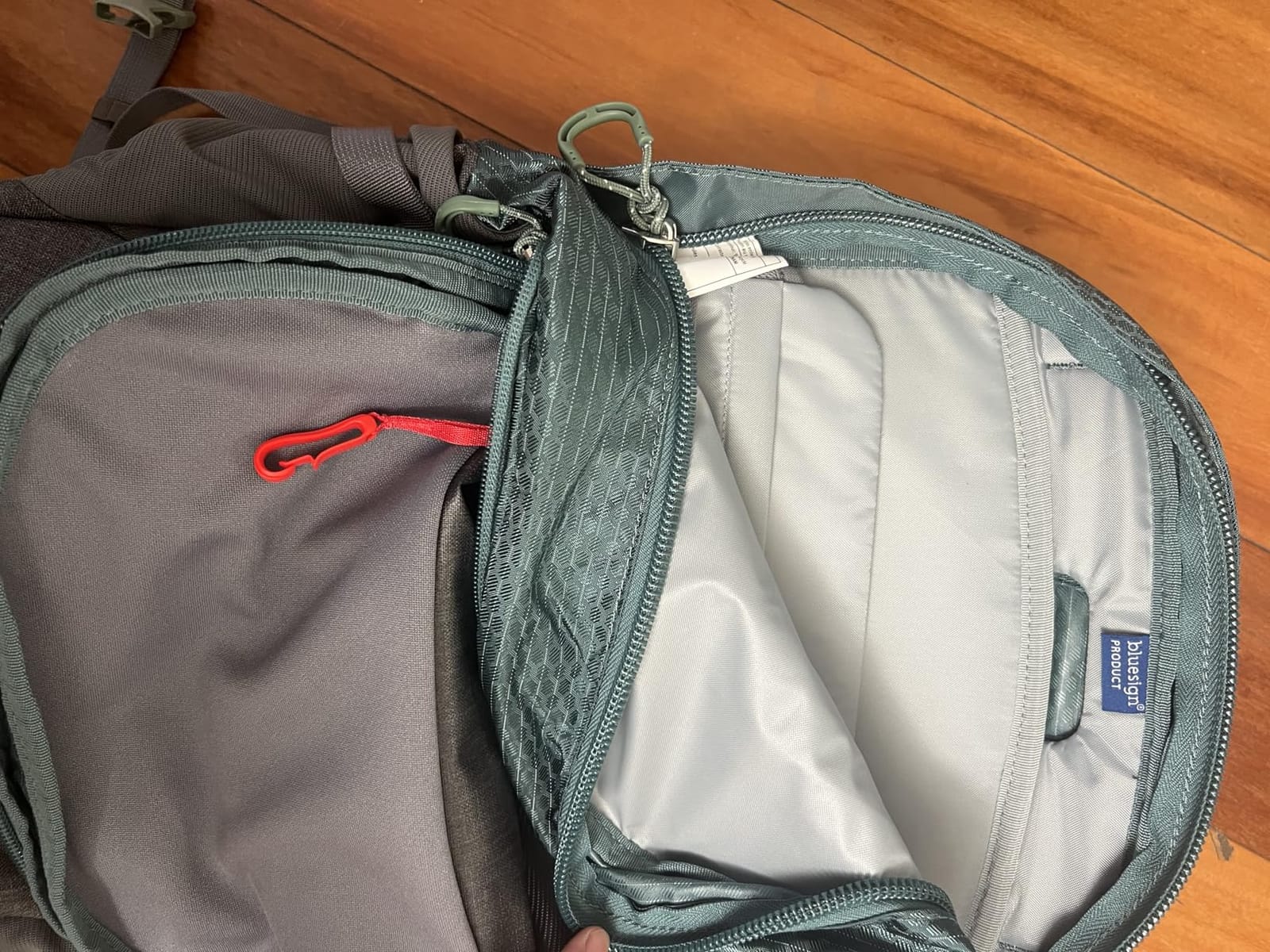 Osprey Quasar Commuter Backpack, Green OS customer photo 2