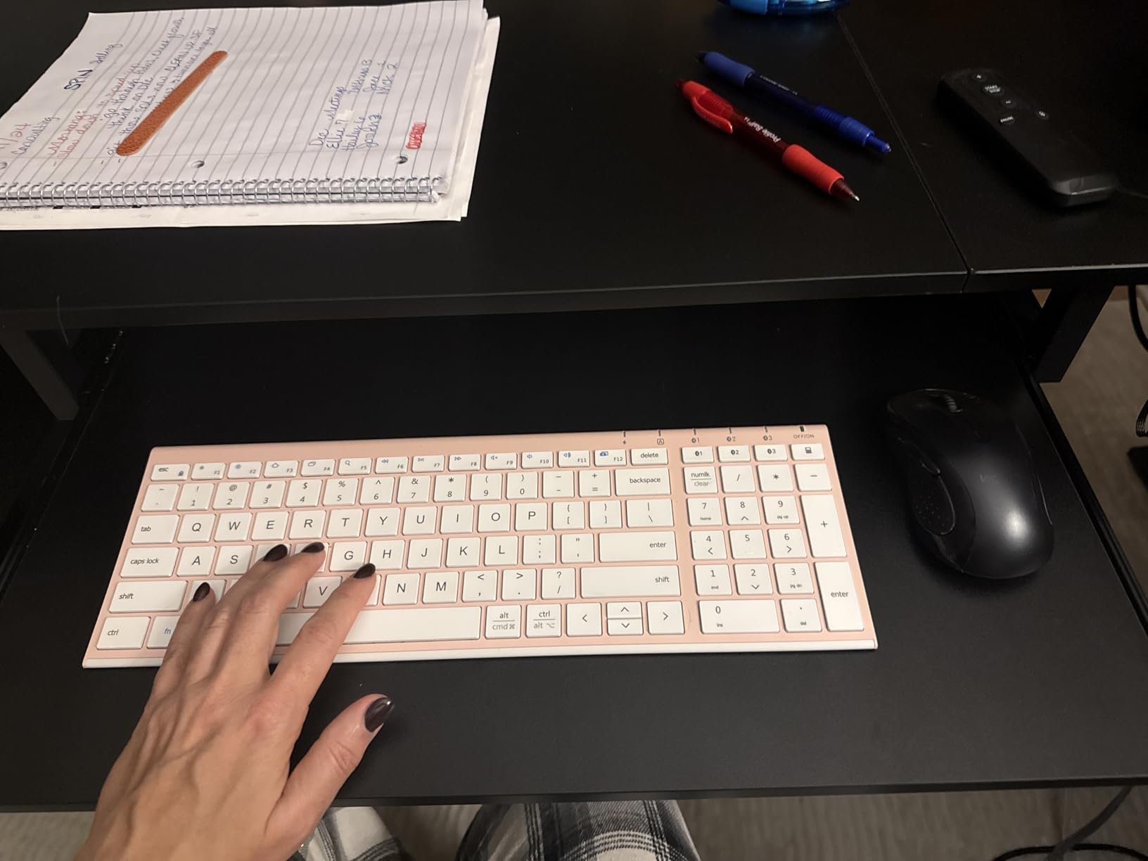 iClever BK10 SE Bluetooth Keyboard for Mac, Slim Full-Size Keyboard, Silver customer photo 1