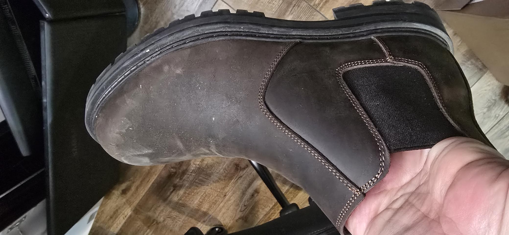 Holy dove Men's Wide Toe Box Platform Chelsea Boots Slip-On Casual Ankle Dress Boot customer photo 2
