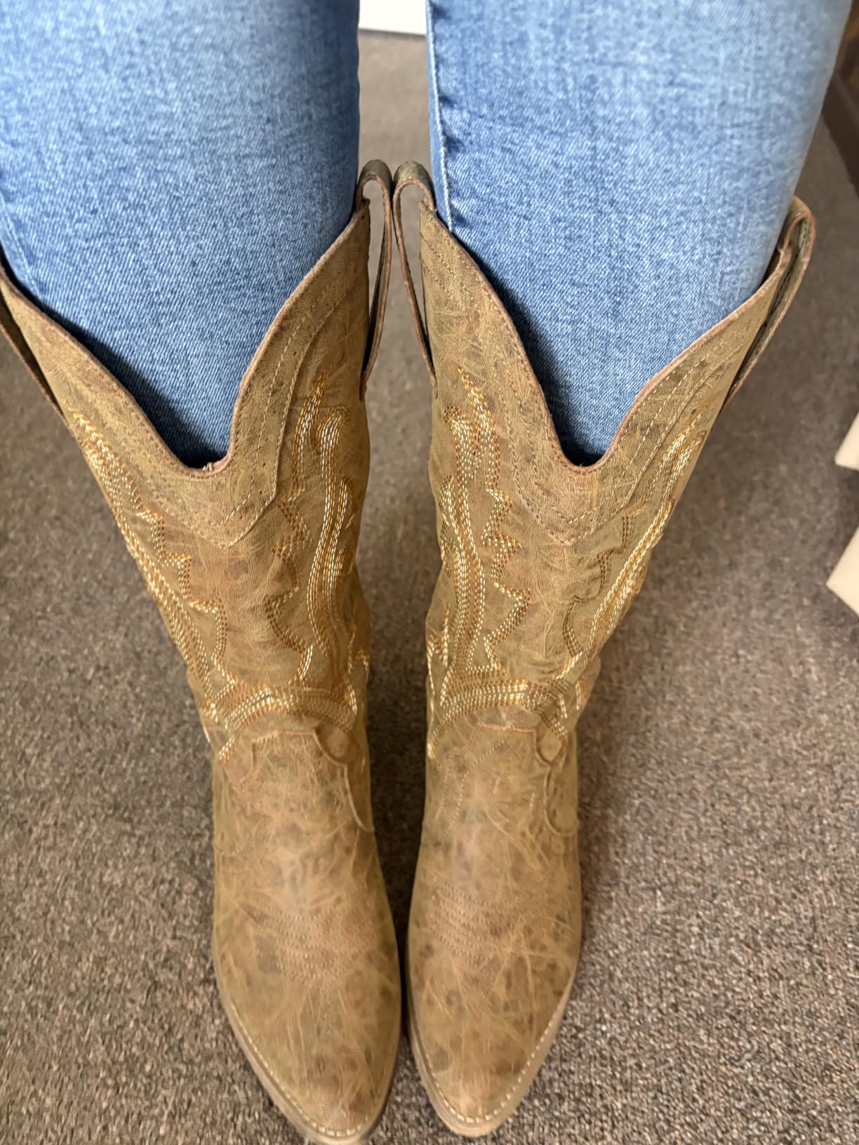 HISEA Rollda Cowboy Boots for Women Western Cowgirl Boots Mid Calf customer photo 2