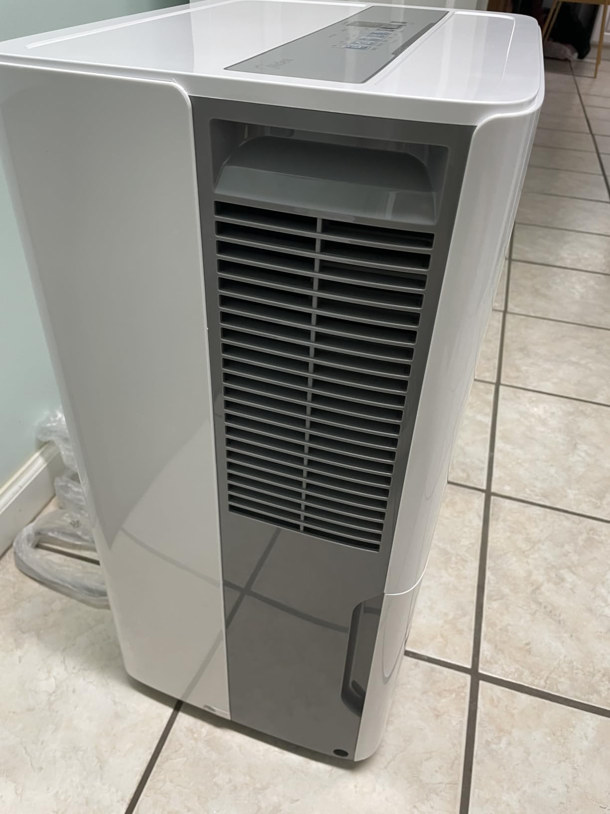 Midea 50 Pint Dehumidifier with Pump, 4,500 Sq. Ft, Energy star customer photo 1
