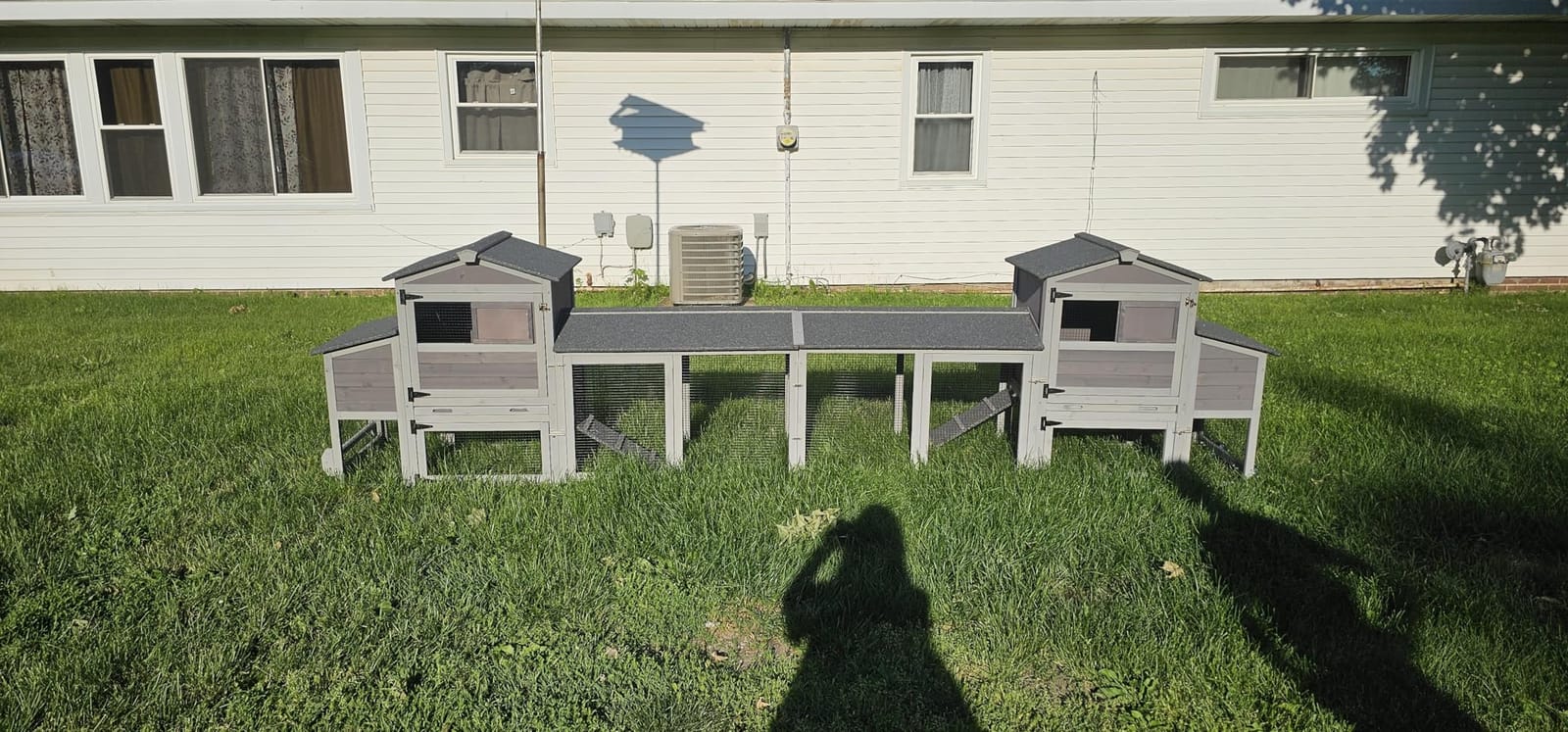 Aivituvin Chicken Coop with Wheels Large Poultry House with Two Nesting Boxes Outdoor Wooden Hen cage customer photo 1