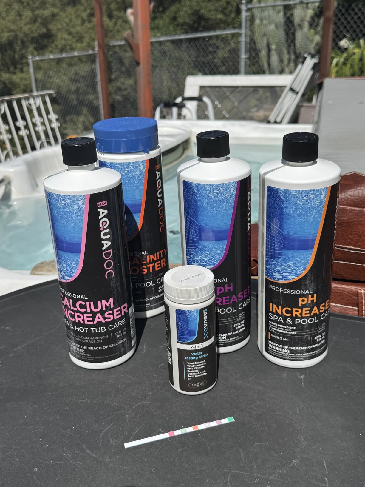 AquaDoc Hot Tub Water Balance Kit with 100 Test Strips - Made in USA customer photo 1