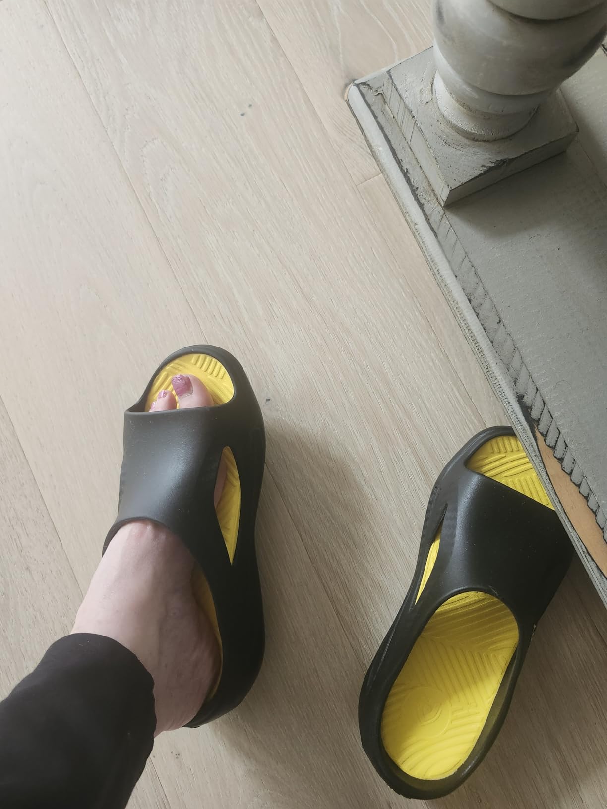 VKTRY Recovery Slides, Cushioning EVA Foam, Carbon Cloud Core, Arch Support customer photo 2