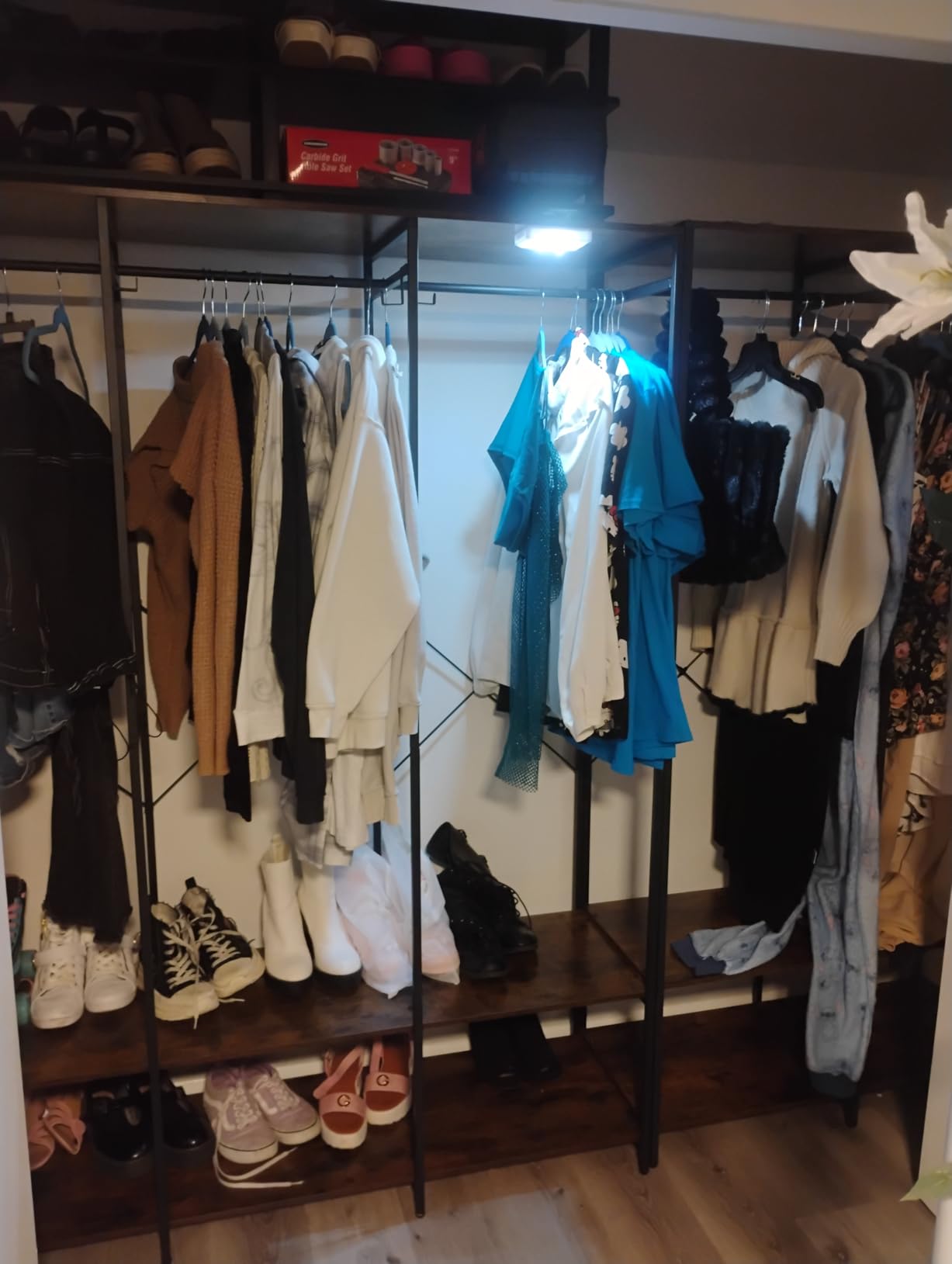 SONGMICS Closet System, Customizable Walk-In Closet Organizer System customer photo 1