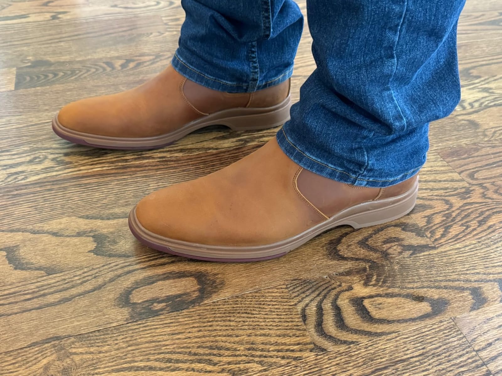 ArcBrothers Men's Chelsea Boots, Relaxed Fit Roomy Toe Box Design, Premium Leather Slip-on Ankle Boots, All-Day Comfort customer photo 1