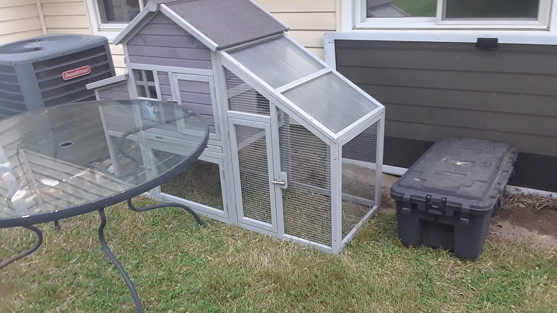 Large Chicken Coop for 6-8 Chickens, Mobile Chicken Tractor with Wheels and Sturdy Metal Frame, Nesting Box and Pull-Out Tray, Weatherproof Hen House for Backyard Farm Garden, Easy to Clean & Assemble customer photo 1