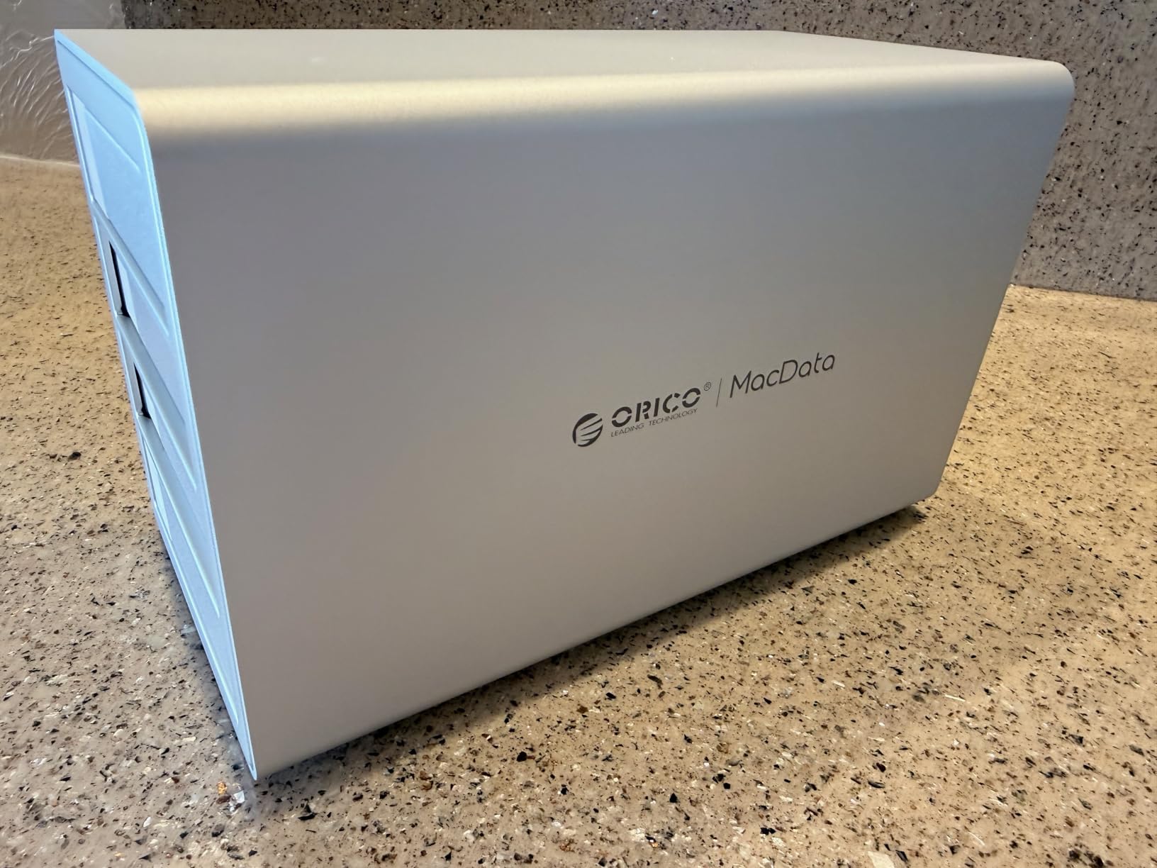ORICO 4 Bay 20Gbps RAID Hard Drive Enclosure USB 3.2 Gen2X2 customer photo 2