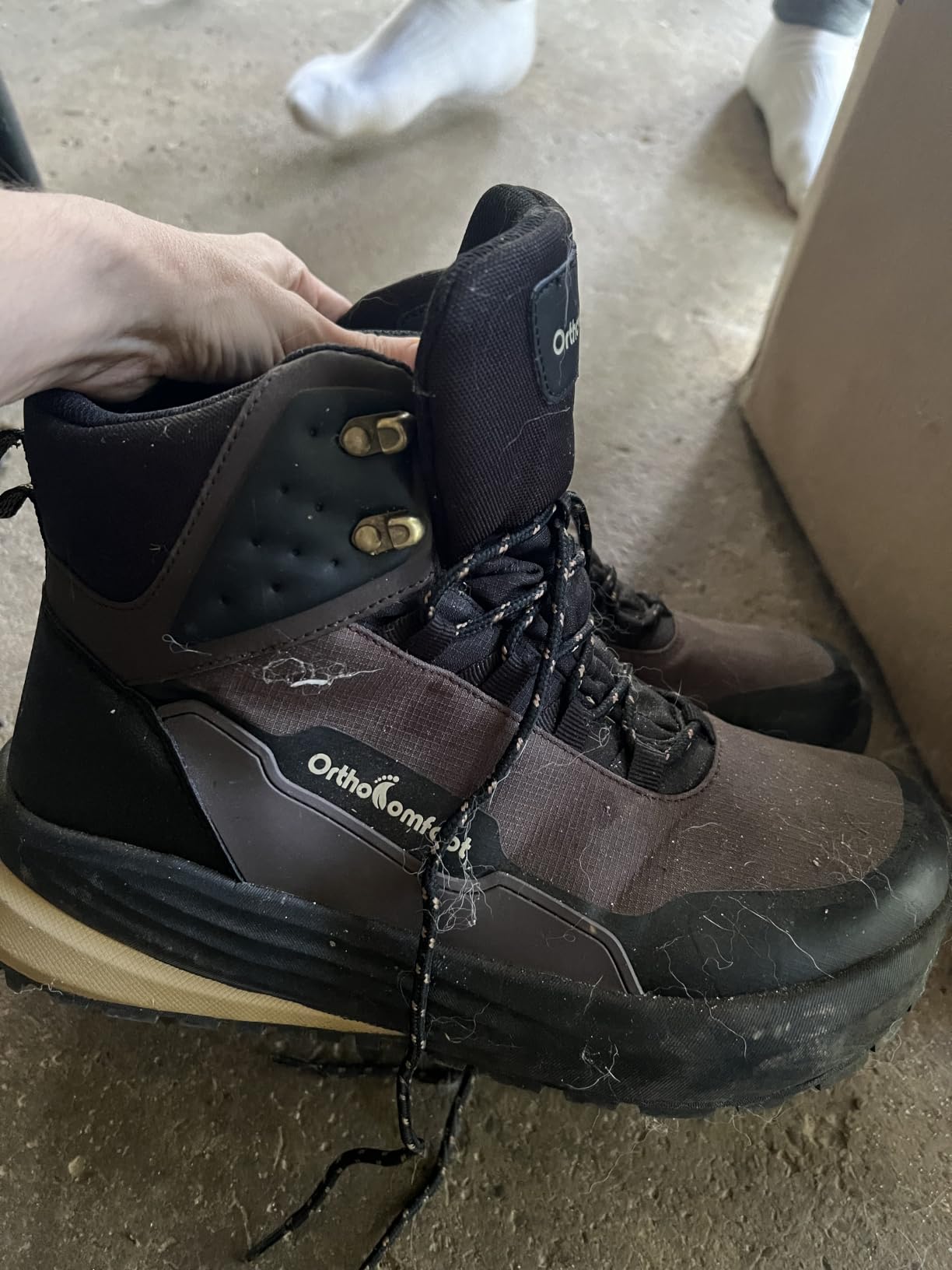 OrthoComfoot Men's Orthopedic Wide Waterproof Hiking Boots: Comfortable Arch Support for Plantar Fasciitis Trail Running Shoes, Orthotic Non-Slip Work Mid Ankle Boots for Foot and Heel Pain Relief customer photo 1