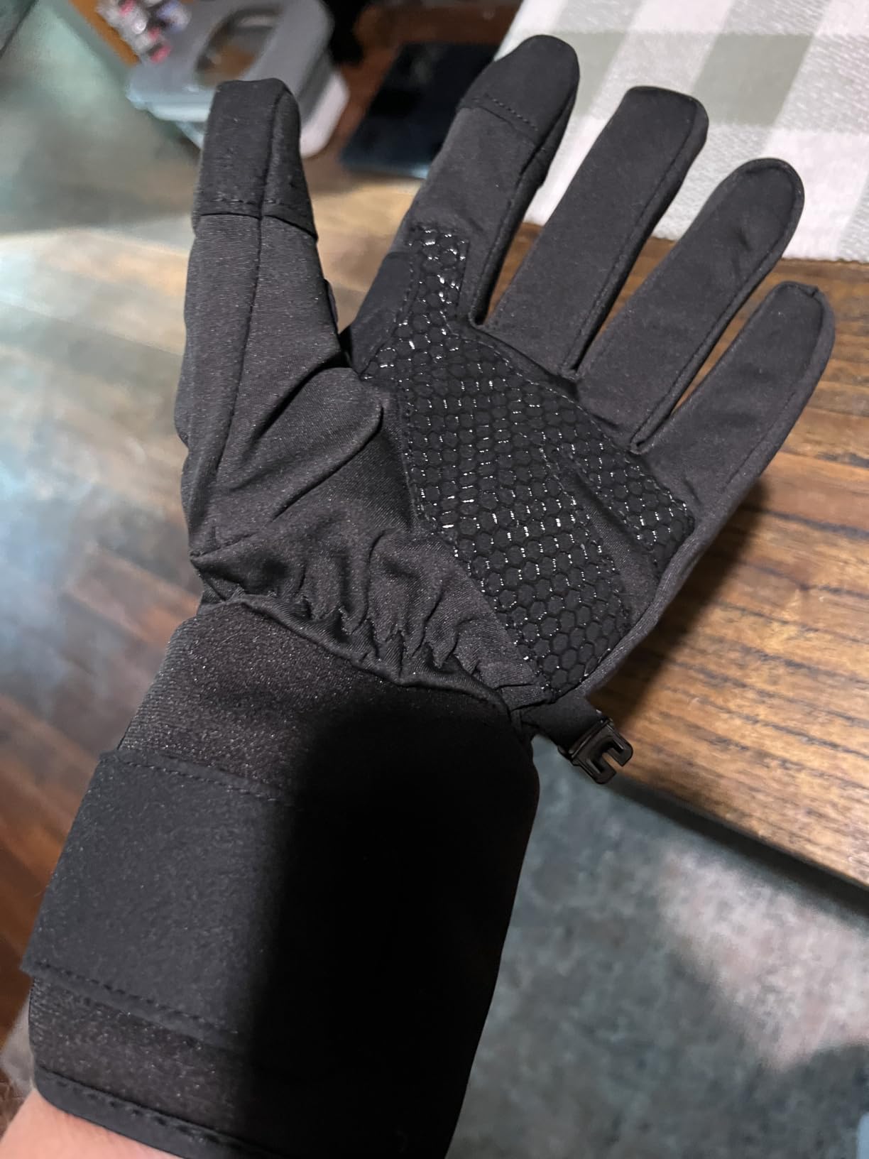 Heated Gloves for Men Women, Rechargeable Battery Electric Heated Gloves with Touchscreen, Winter Warm Gloves for Riding Cycling Skiing Hiking Hunting Motorcycling customer photo 2