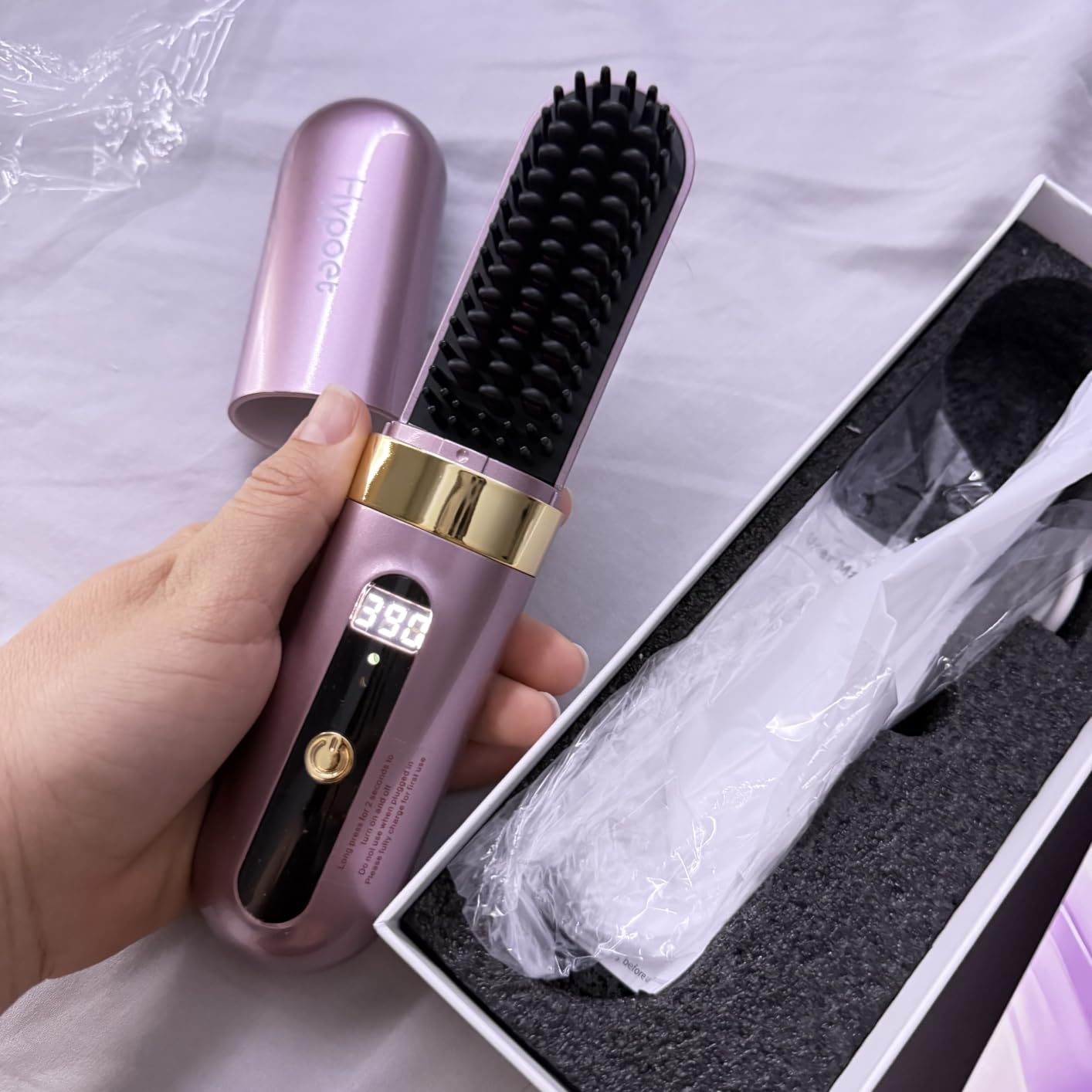 Cordless Hair Straightener Brush, Ionic & Anti-Frizz, Ceramic Tourmaline MCH Fast Heating, Anti-Scald, 4000mAh Type-C Fast Charging, Portable Cordless Hair Straightener Brush for Women customer photo 1