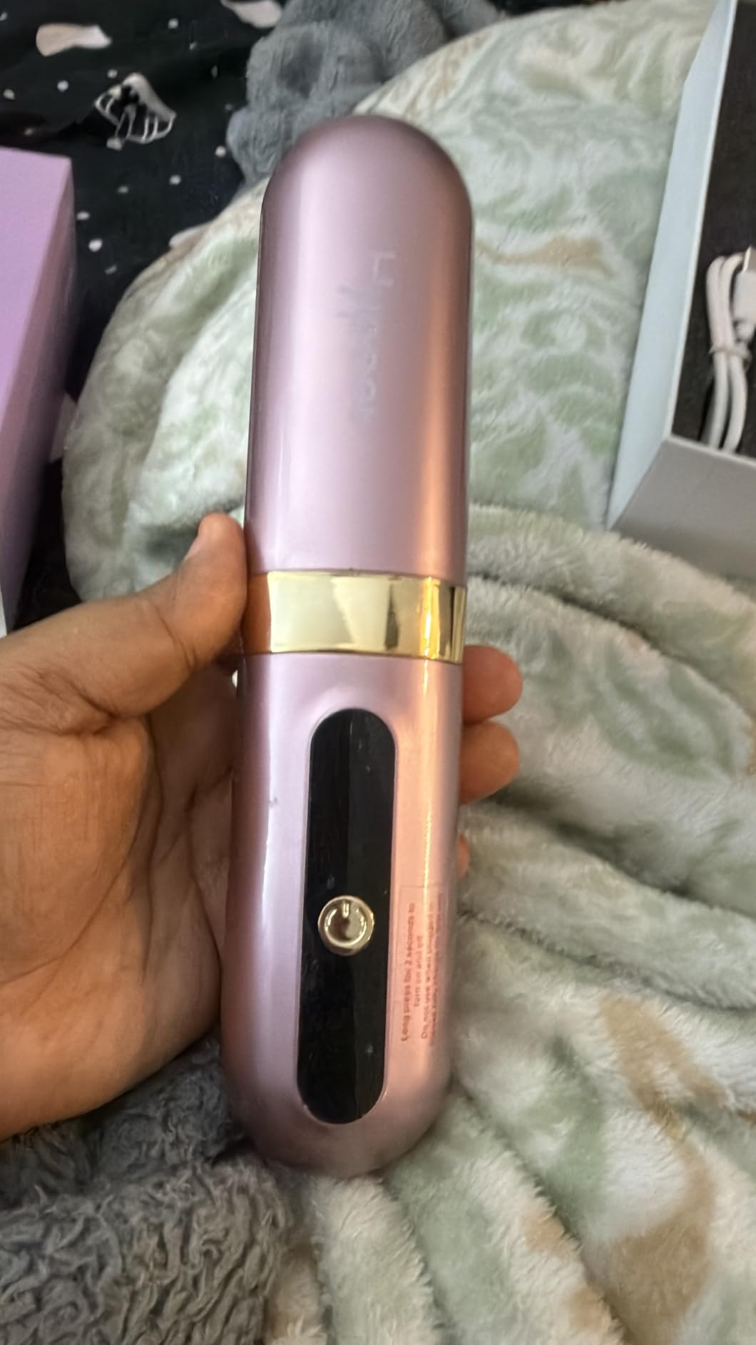 Cordless Hair Straightener Brush, Ionic & Anti-Frizz, Ceramic Tourmaline MCH Fast Heating, Anti-Scald, 4000mAh Type-C Fast Charging, Portable Cordless Hair Straightener Brush for Women customer photo 2