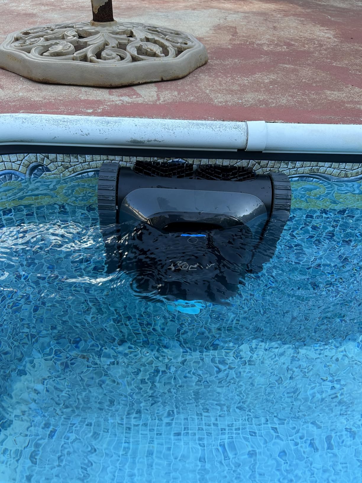 Aiper Scuba S1 2026 Robotic Pool Cleaner,Floor/Wall/Waterline/Shallow Area Cleaning, Double Filtration, Adaptive Navigation, High-Precision Sensors, App Support-Teal customer photo 1