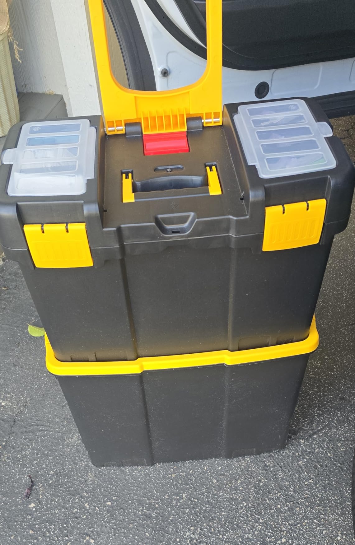 Stalwart Portable Tool Box with Wheels customer photo 2