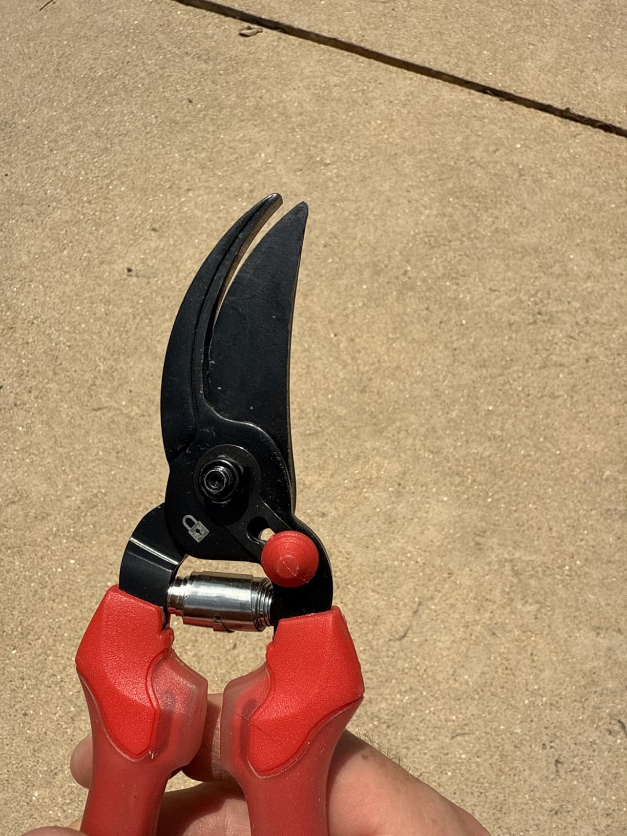 Corona BP 3214D ComfortGEL Bypass Hand Pruner, 3/4-inch cut , Red customer photo 1