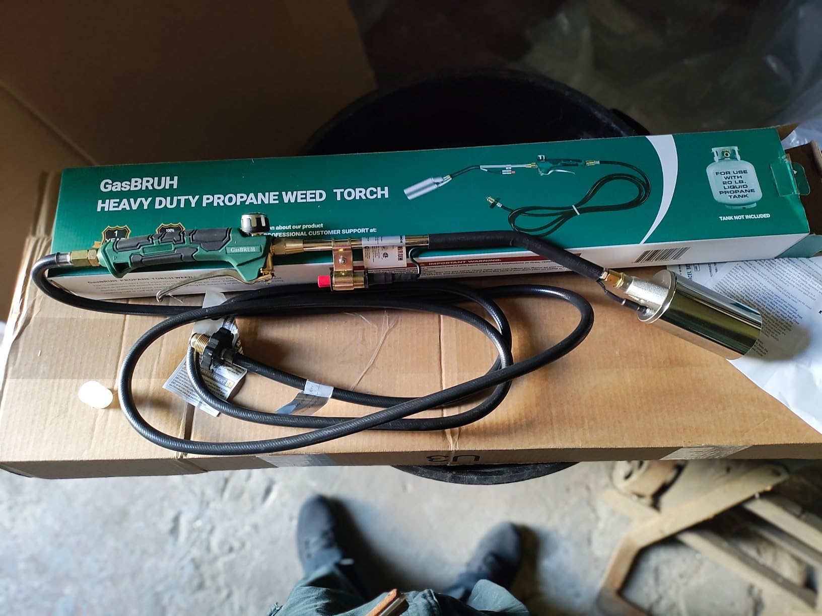 Propane Torch Weed Burner Kit,Hight output with Storage Bag&8.8FT Hose,Heavy Duty weed burner torch,Blow Torch Flamethrower with Igniter,Portable Flame thrower for Weeds,Wood,Roof,Snow,Charcoal Start customer photo 2