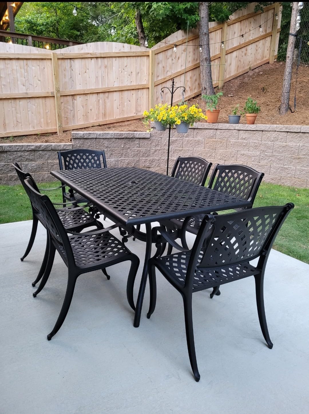 Christopher Knight Home Cayman Outdoor 6-Seater Cast Aluminum Dining Set, 7-Pcs Set, Black Sand customer photo 2