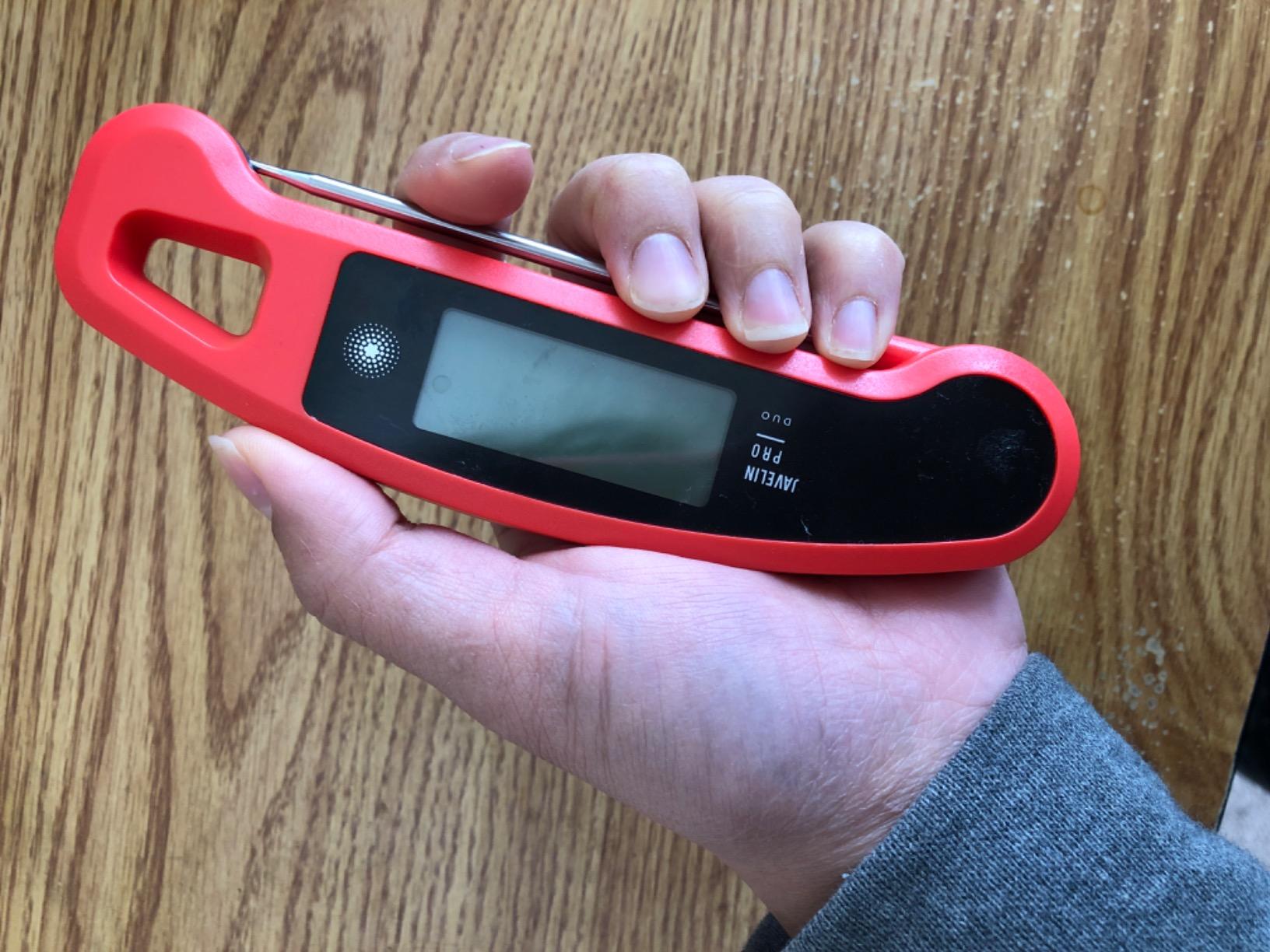 Lavatools Javelin® PRO Classic Ultra-Fast 2-Second Professional Digital Instant Read Meat Thermometer for Grill and Cooking, Auto-Rotating Backlit Display, IP65 Water Resistant, NSF Certified – Sesame customer photo 2