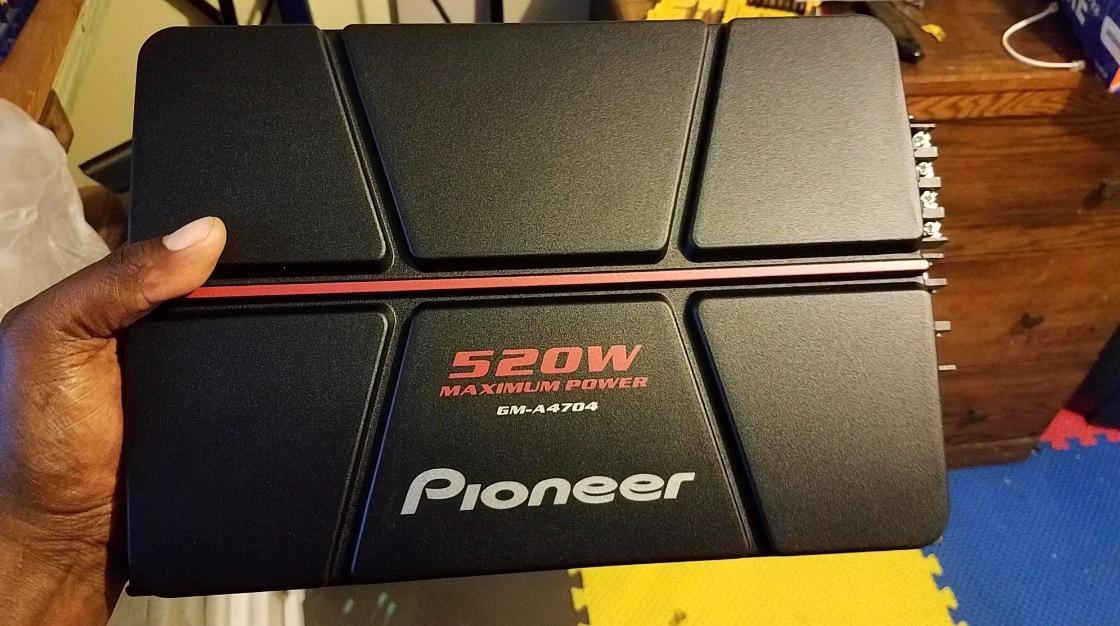 Pioneer GM-A4704 520W Max Class AB Bridgeable 4-Channel Car Amplifier customer photo 1