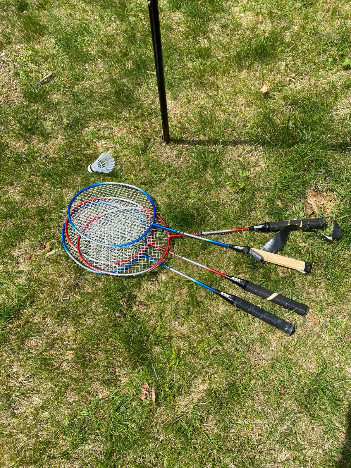 GSE Badminton Complete Set with Net, 4 Rackets 3 Shuttlecocks & Carry Bag customer photo 2