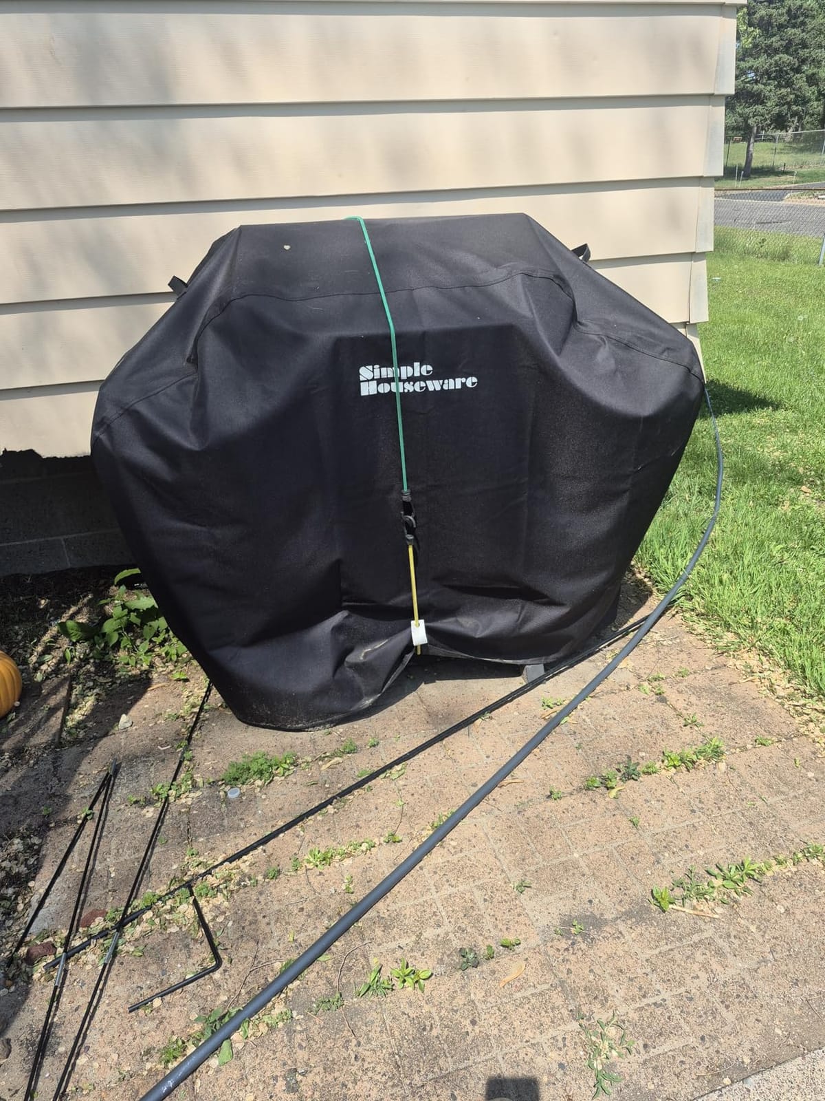 Simple Houseware 55 in. Heavy-Duty BBQ Gas Grill Cover, Waterproof customer photo 2