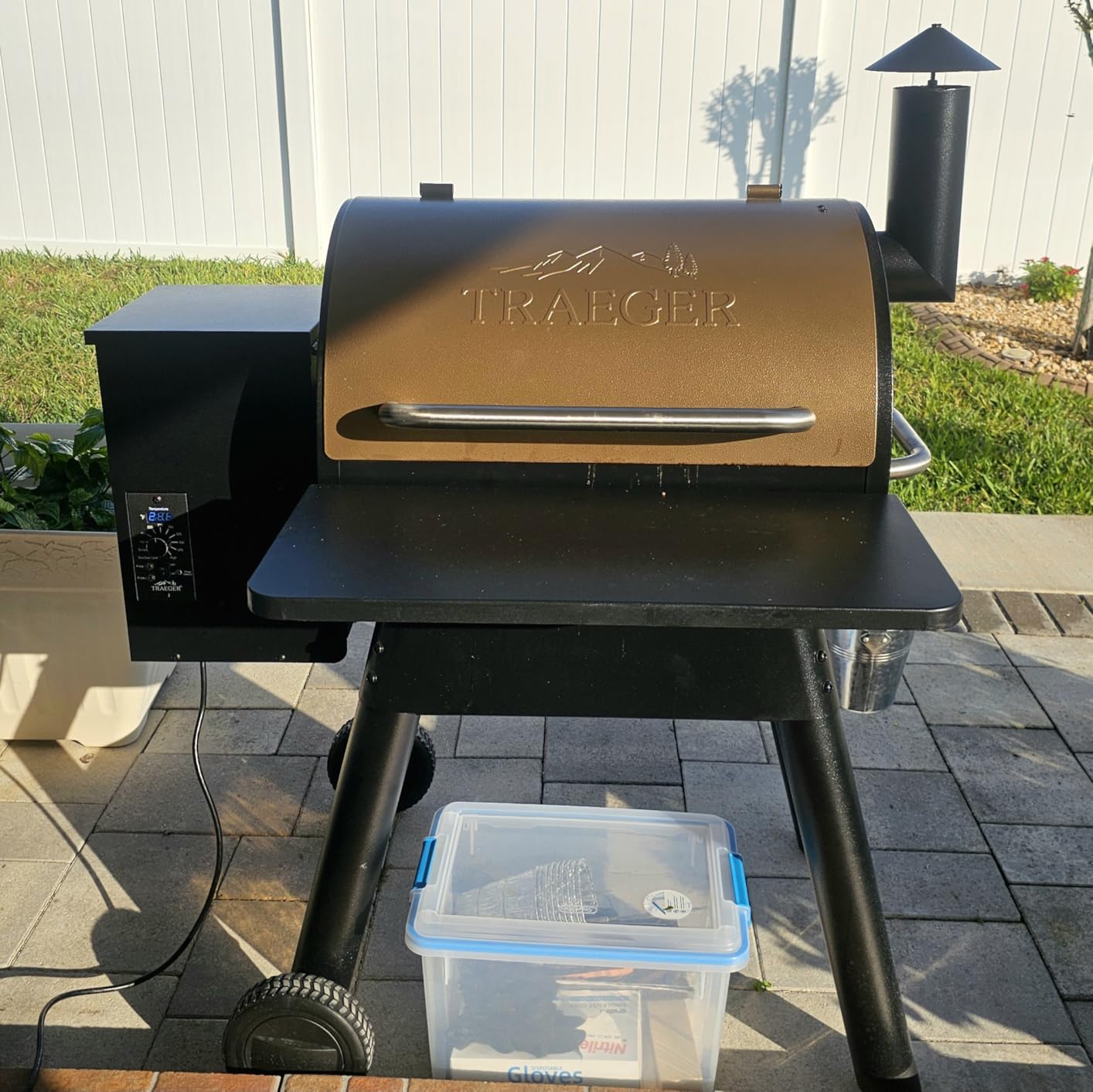 QuliMetal Upgraded Grill Table Shelf for Weber Kettle Grills 22 Inch customer photo 1