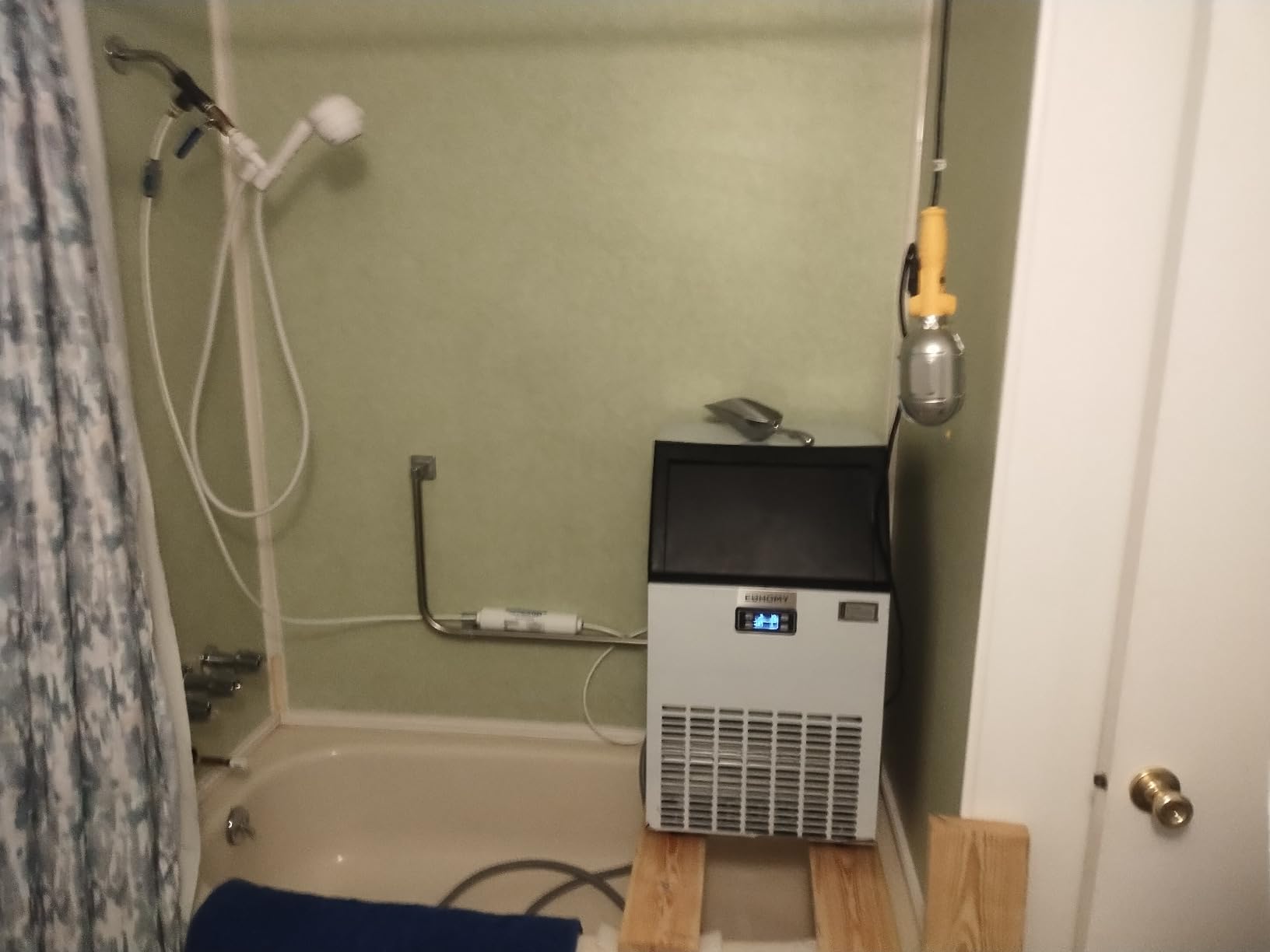 EUHOMY Commercial Ice Maker Machine, 100lbs/24H Stainless Steel Under Counter ice Machine with 33lbs Ice Storage Capacity, Freestanding Ice Maker. customer photo 1